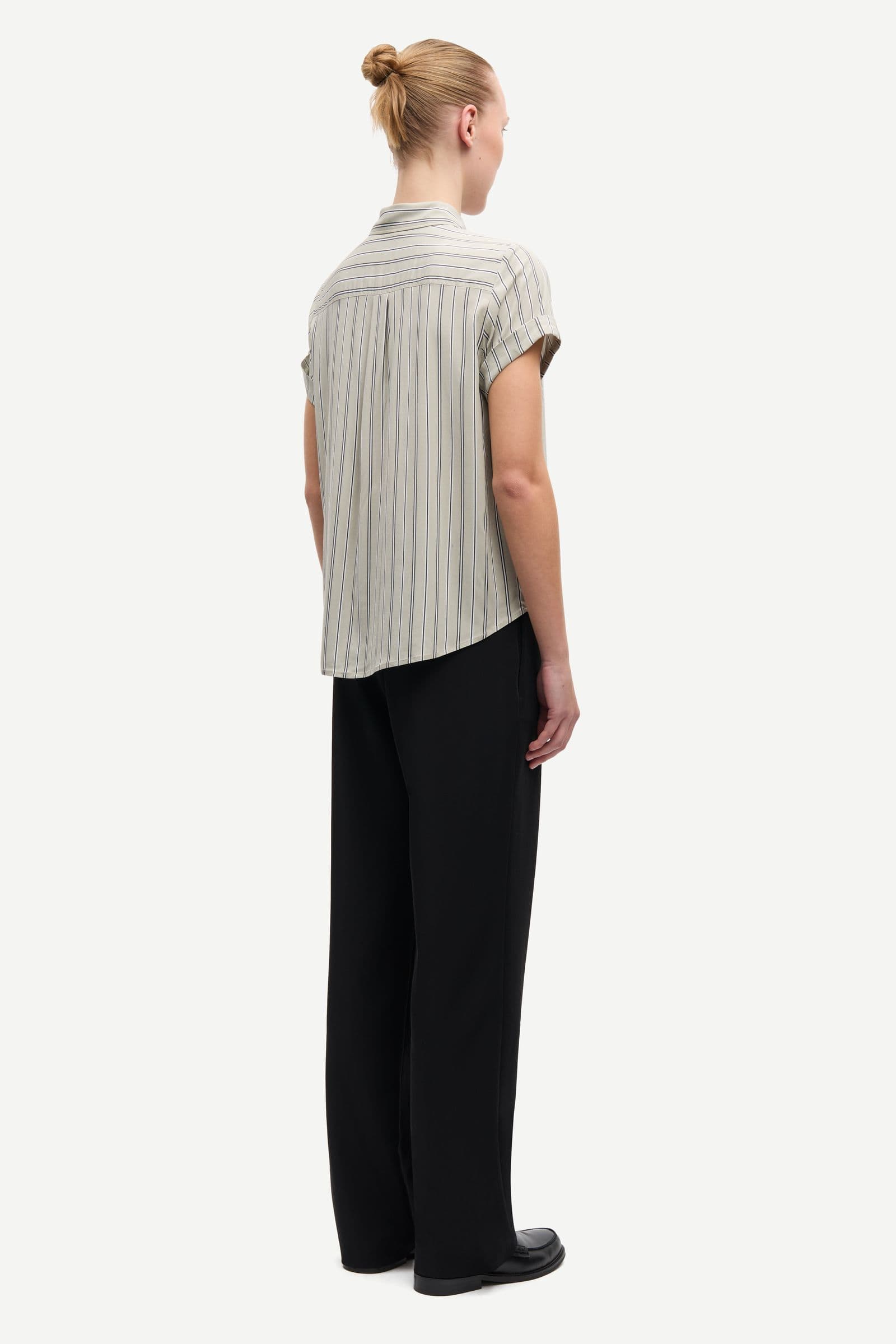 Majan ss shirt 9942 Alfalfa St.
