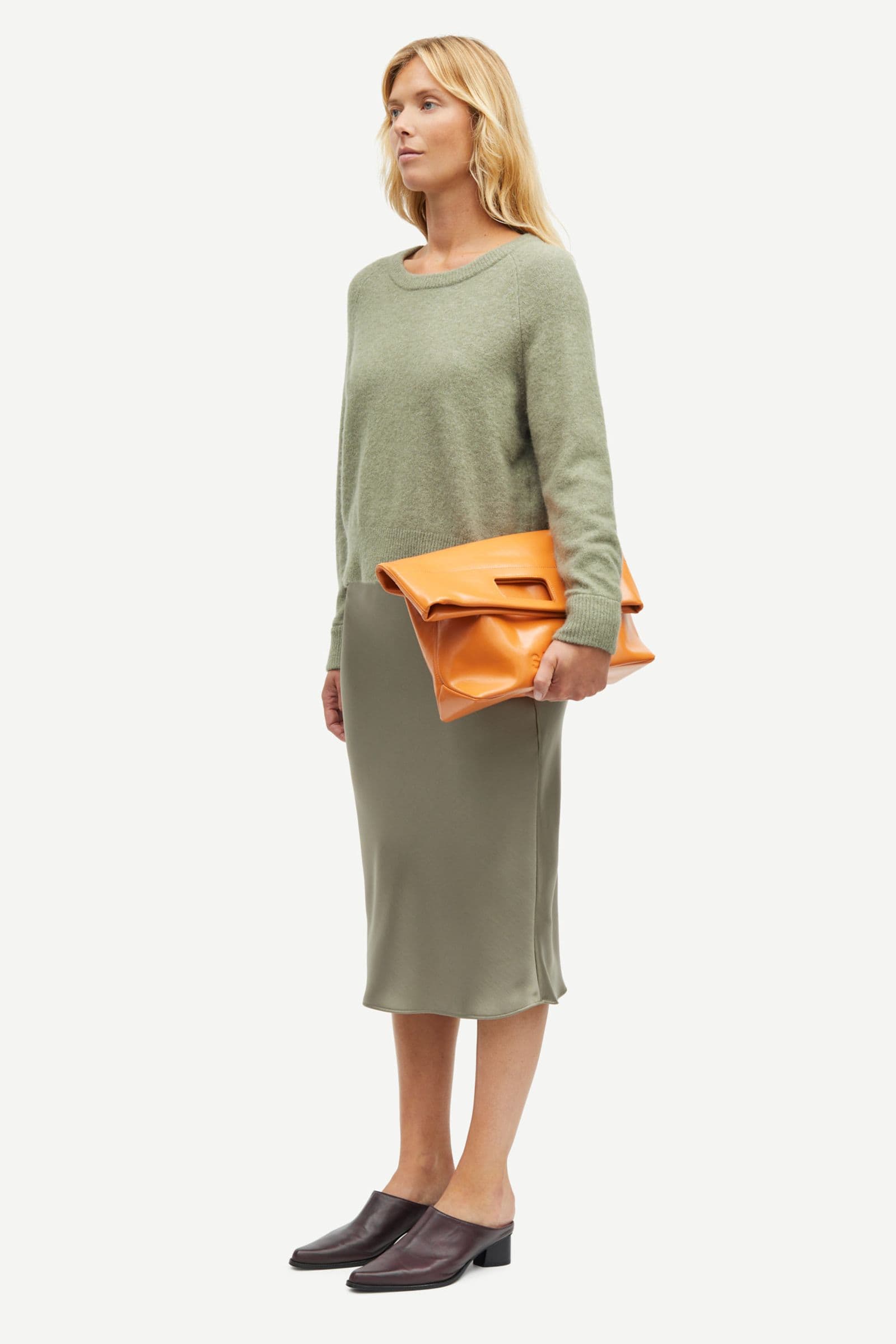 Agneta skirt 12956 Vetiver
