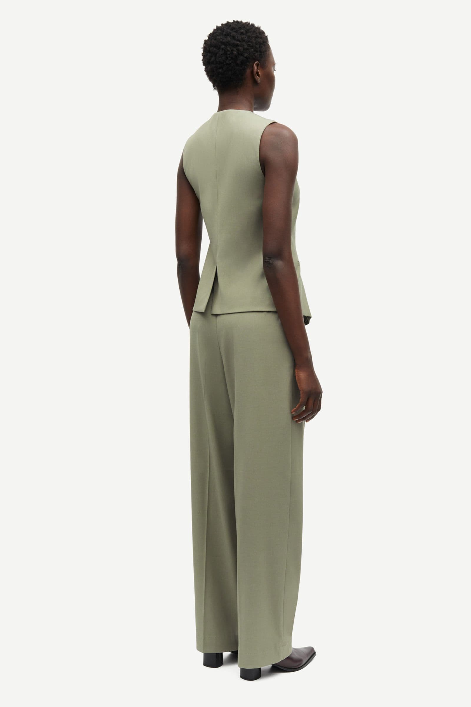 Julia trousers 14635 Vetiver