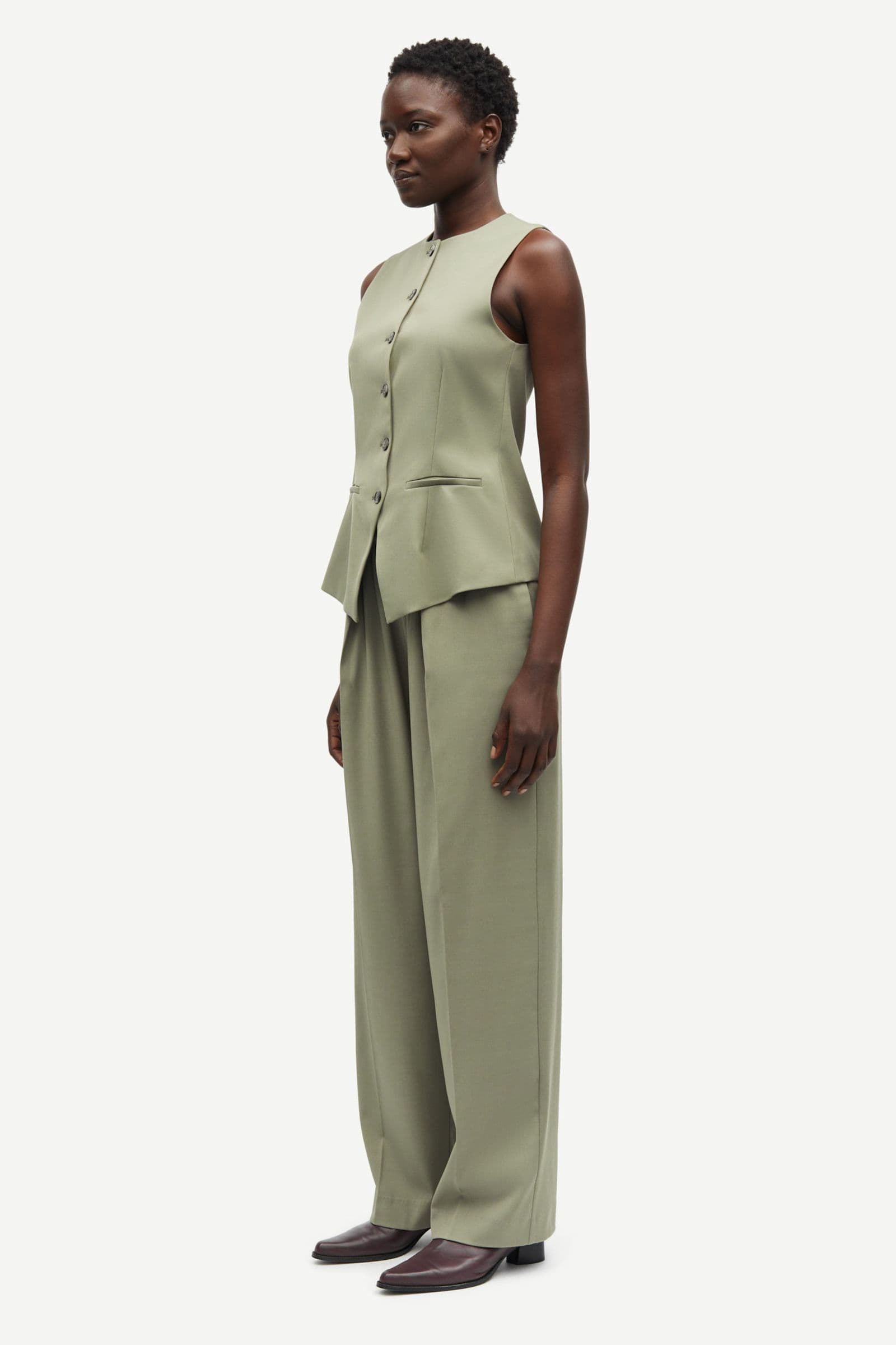 Julia trousers 14635 Vetiver