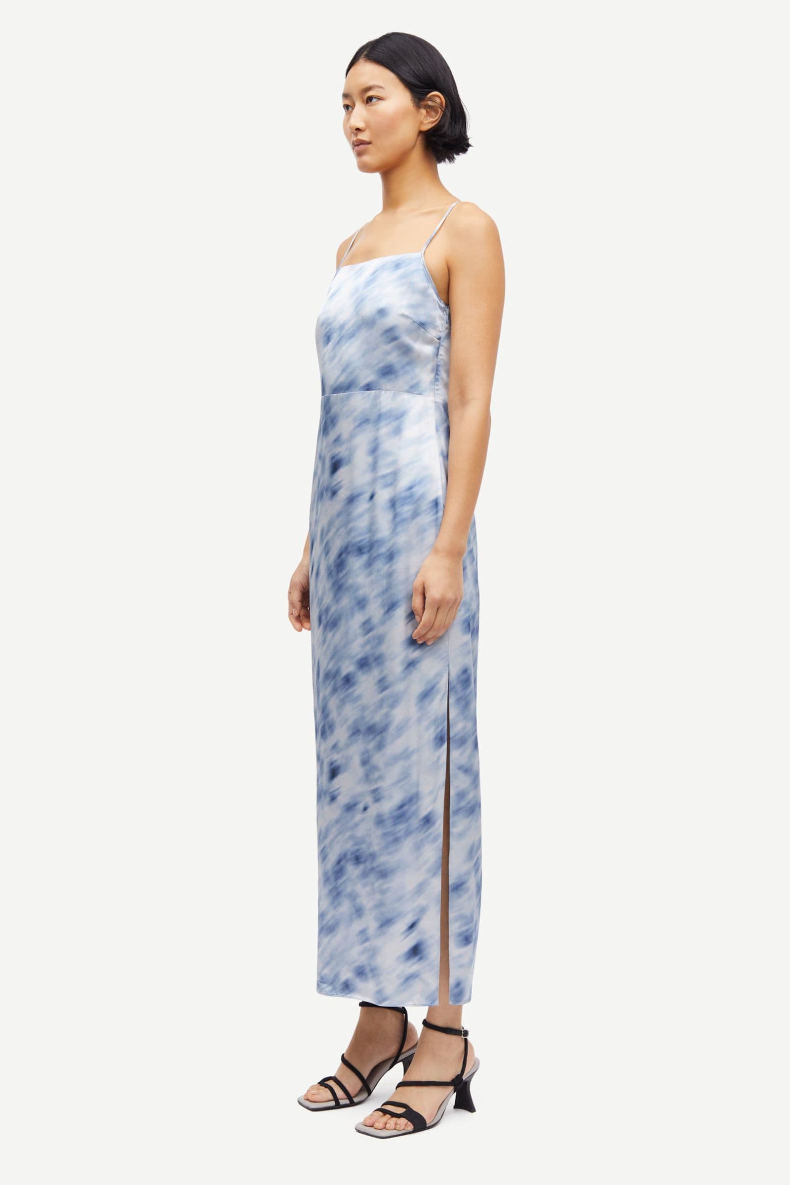 Sasage dress 14903 Wonder Blur Dawn