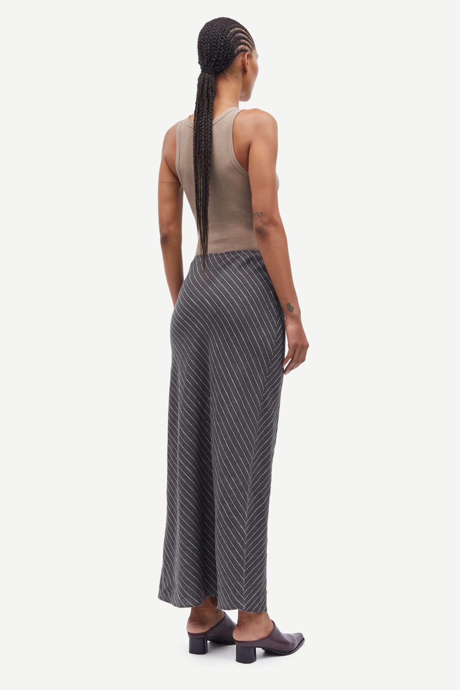 Saagneta long skirt 14329 Beluga St.