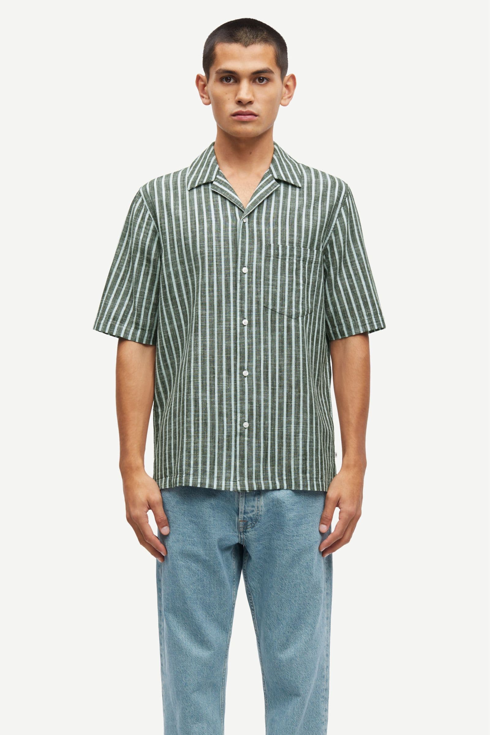 Saoscar AP shirt 14246 Climbing ivy st.