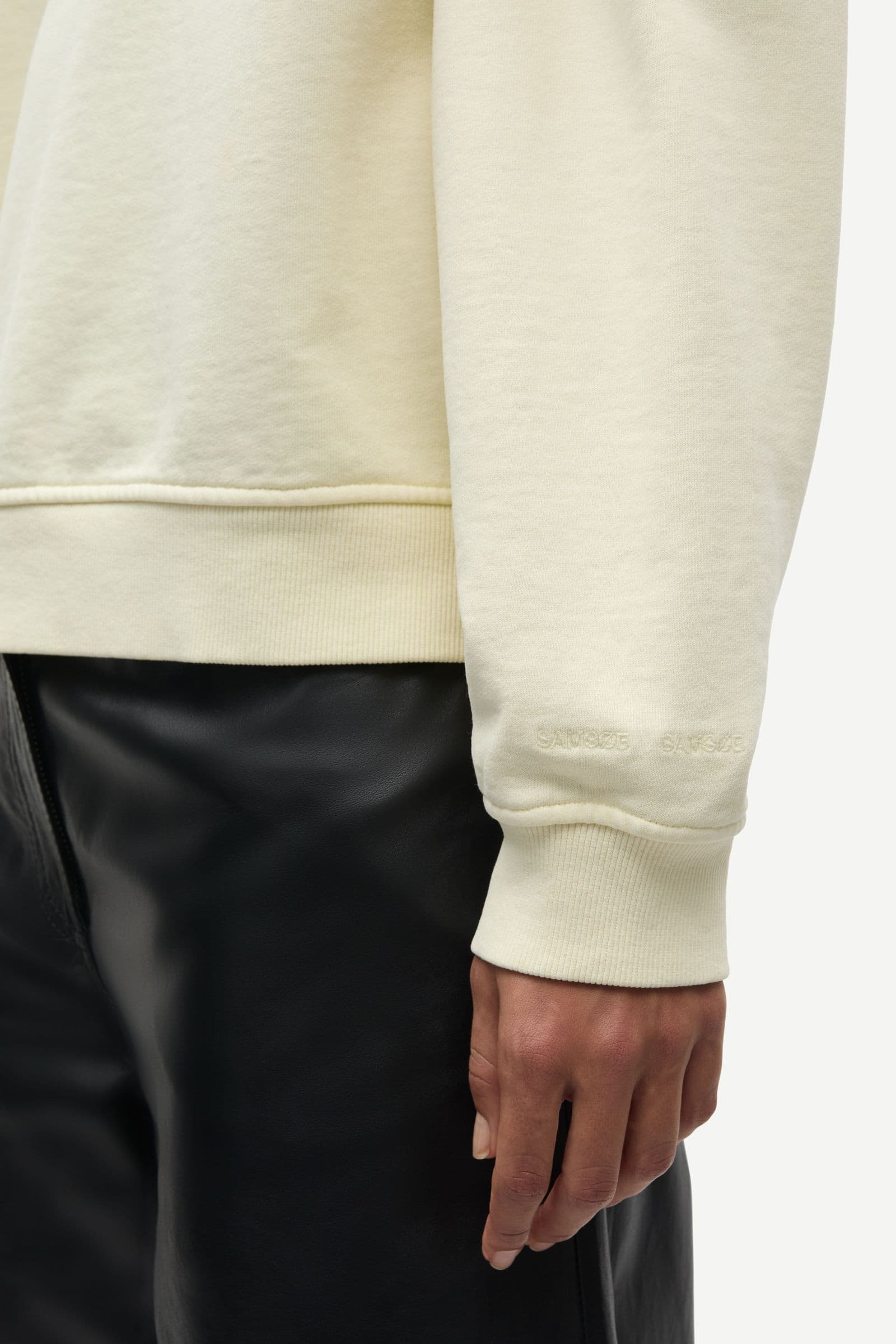 Savan sweat 15697 Ethereal Green pigment