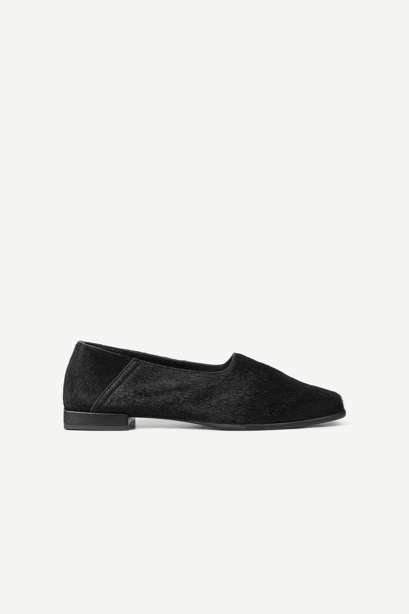 Saluna flats 15570 Black