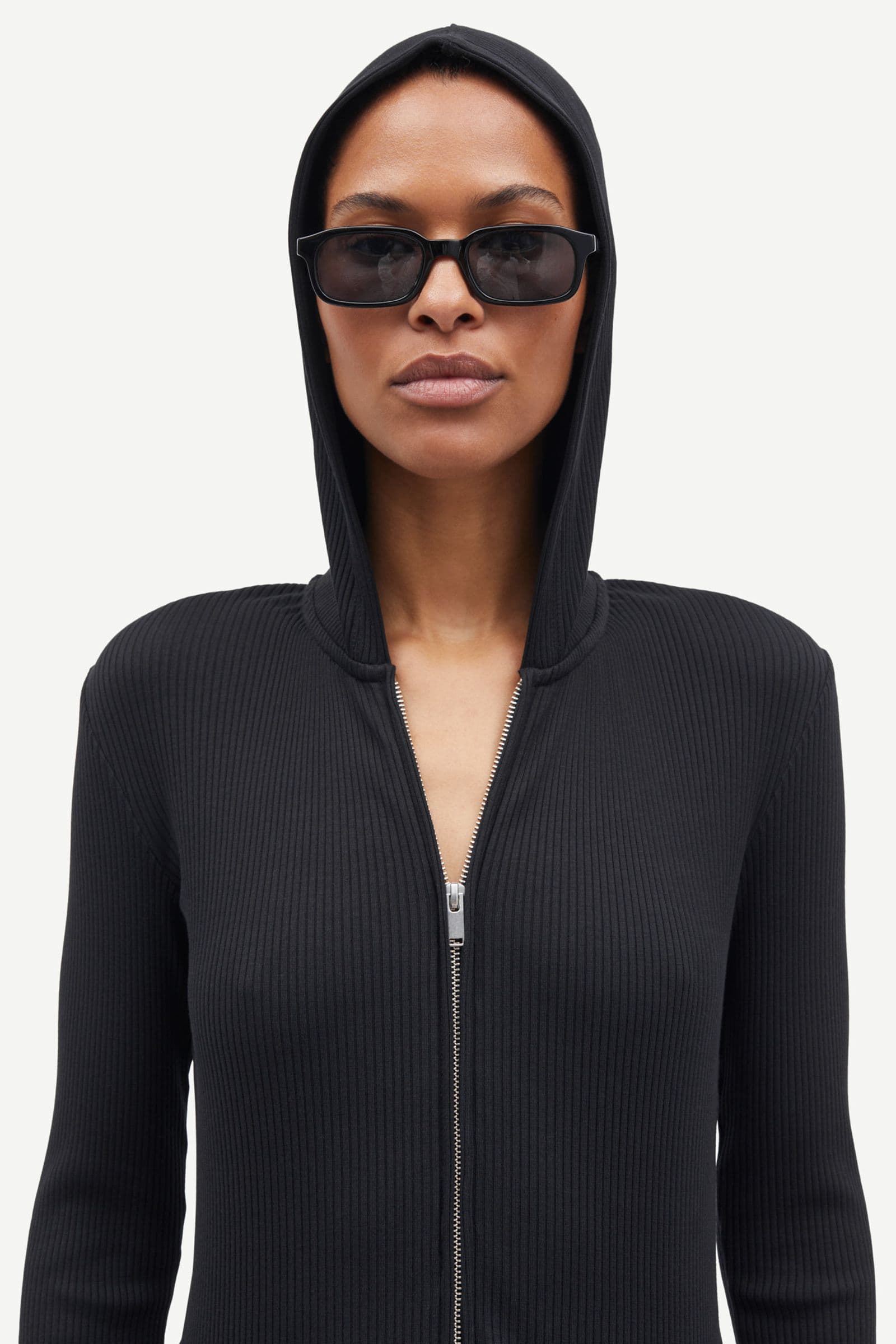 Saaura zip hoodie 15120 Black