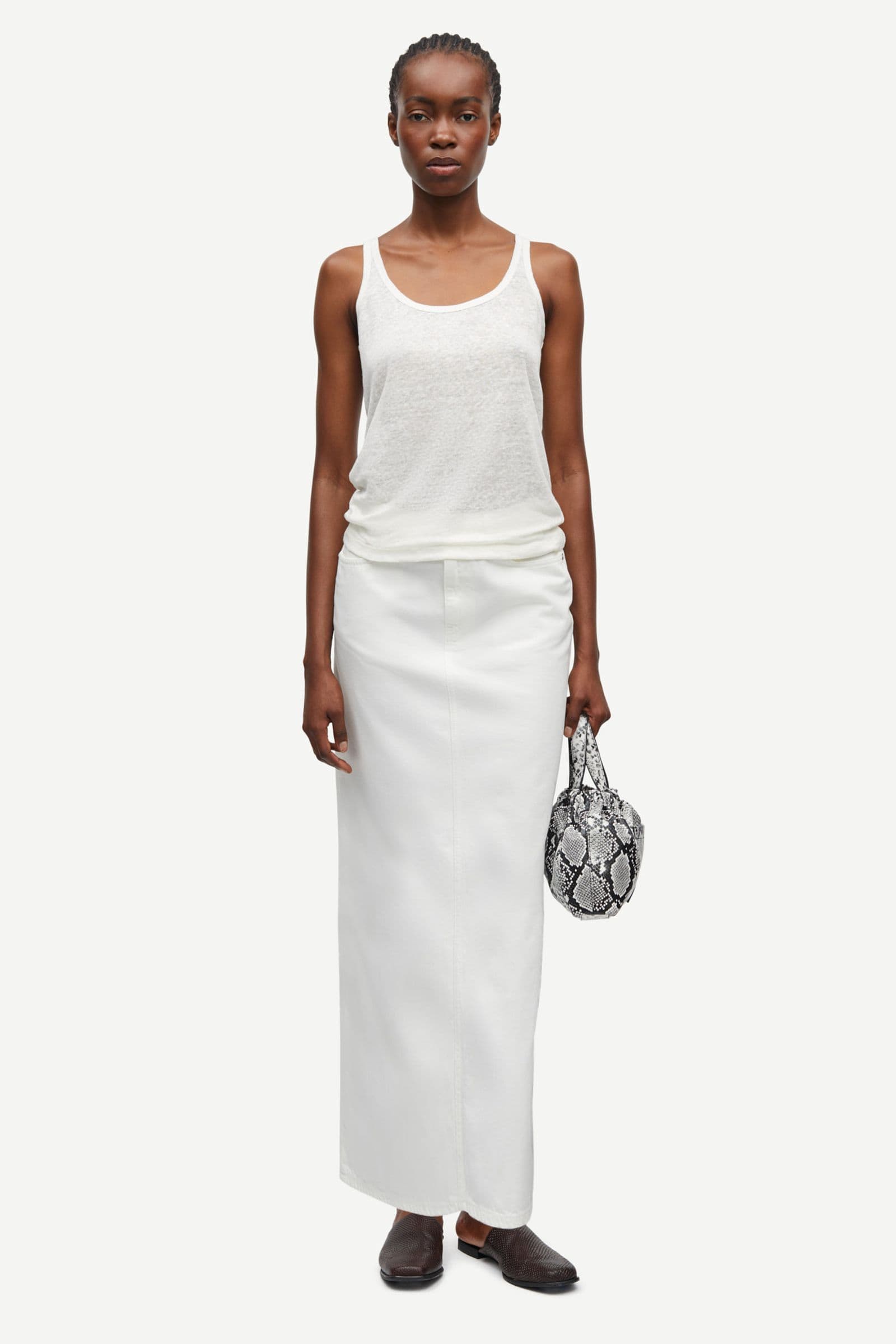 Saelsie long skirt 15620 White rock
