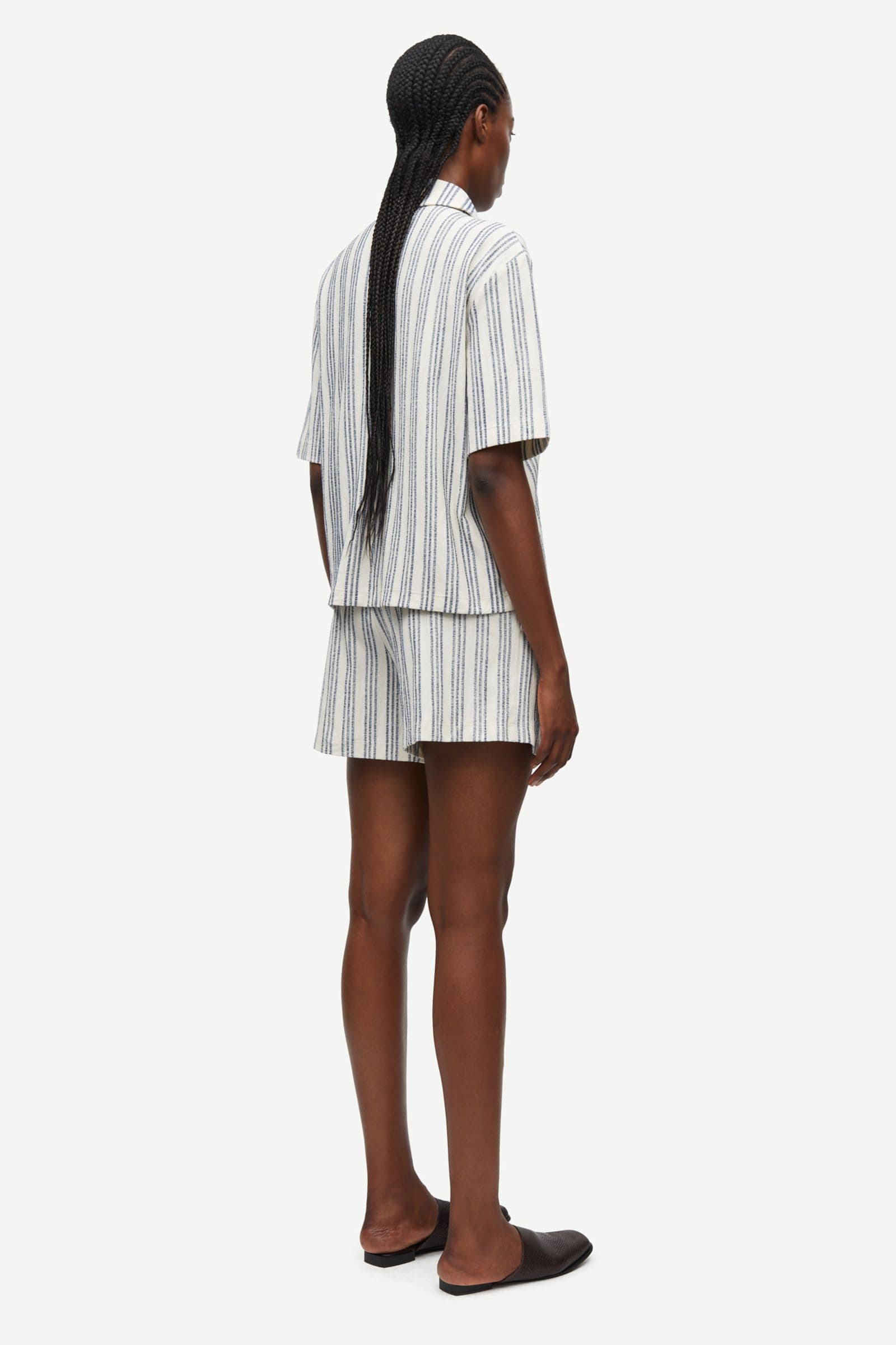 Sakaja ss shirt 15640 Natural Jasper St.
