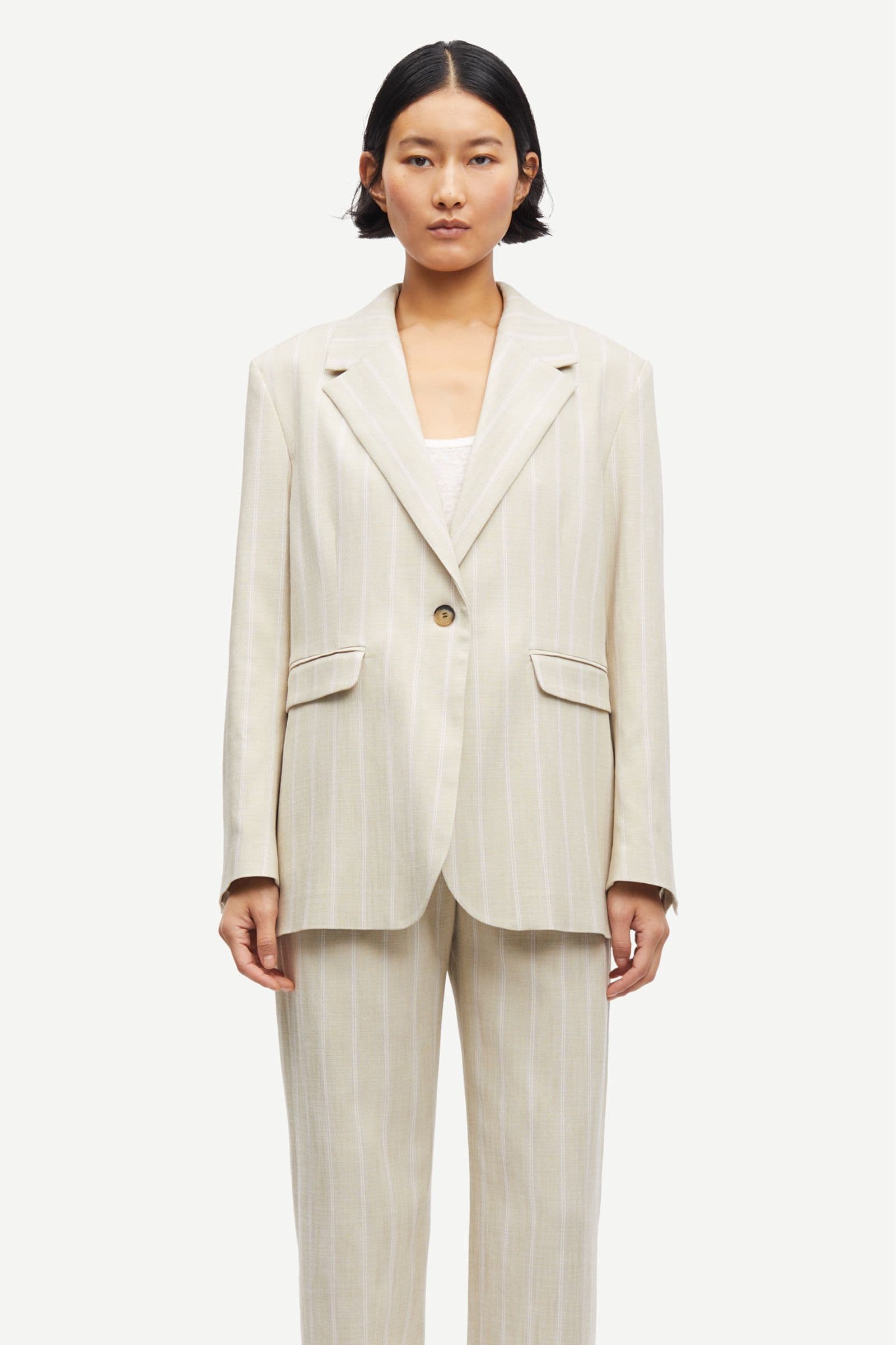 Sahaven Blazer 15664 White pepper st.