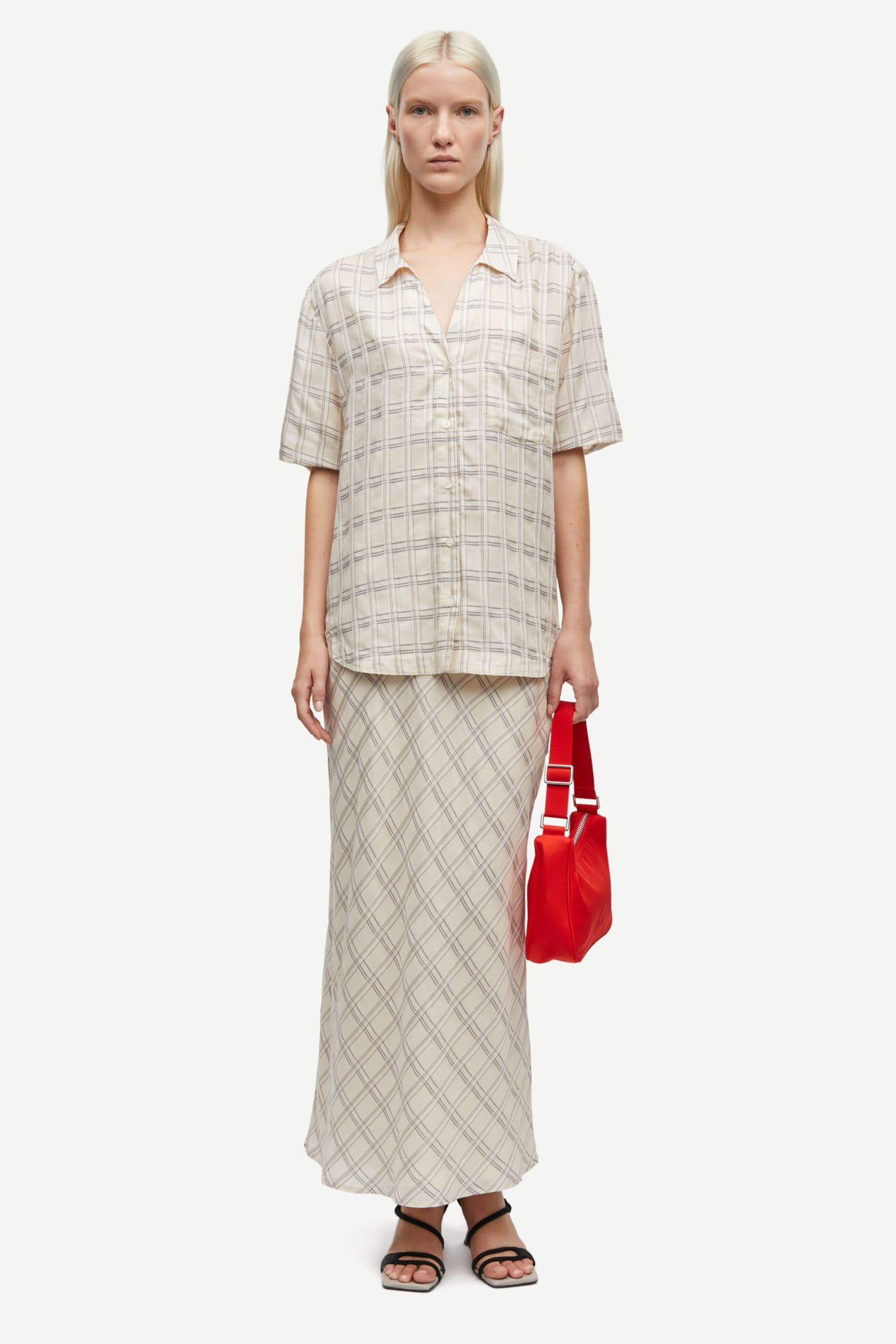 Saagnetas long skirt 15650 Egret Ch.