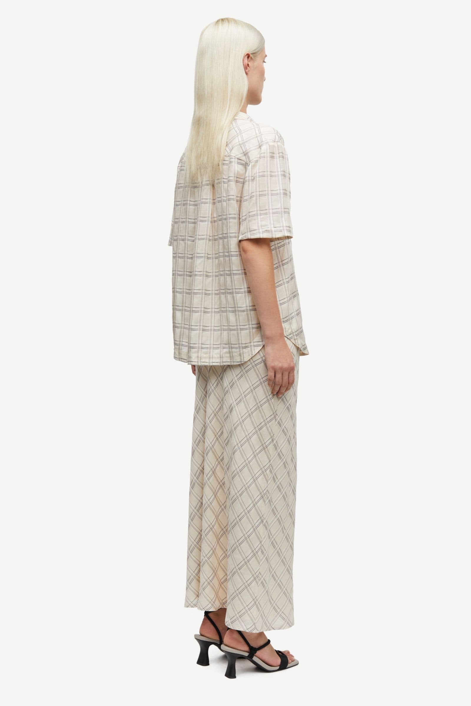 Saagnetas long skirt 15650 Egret Ch.