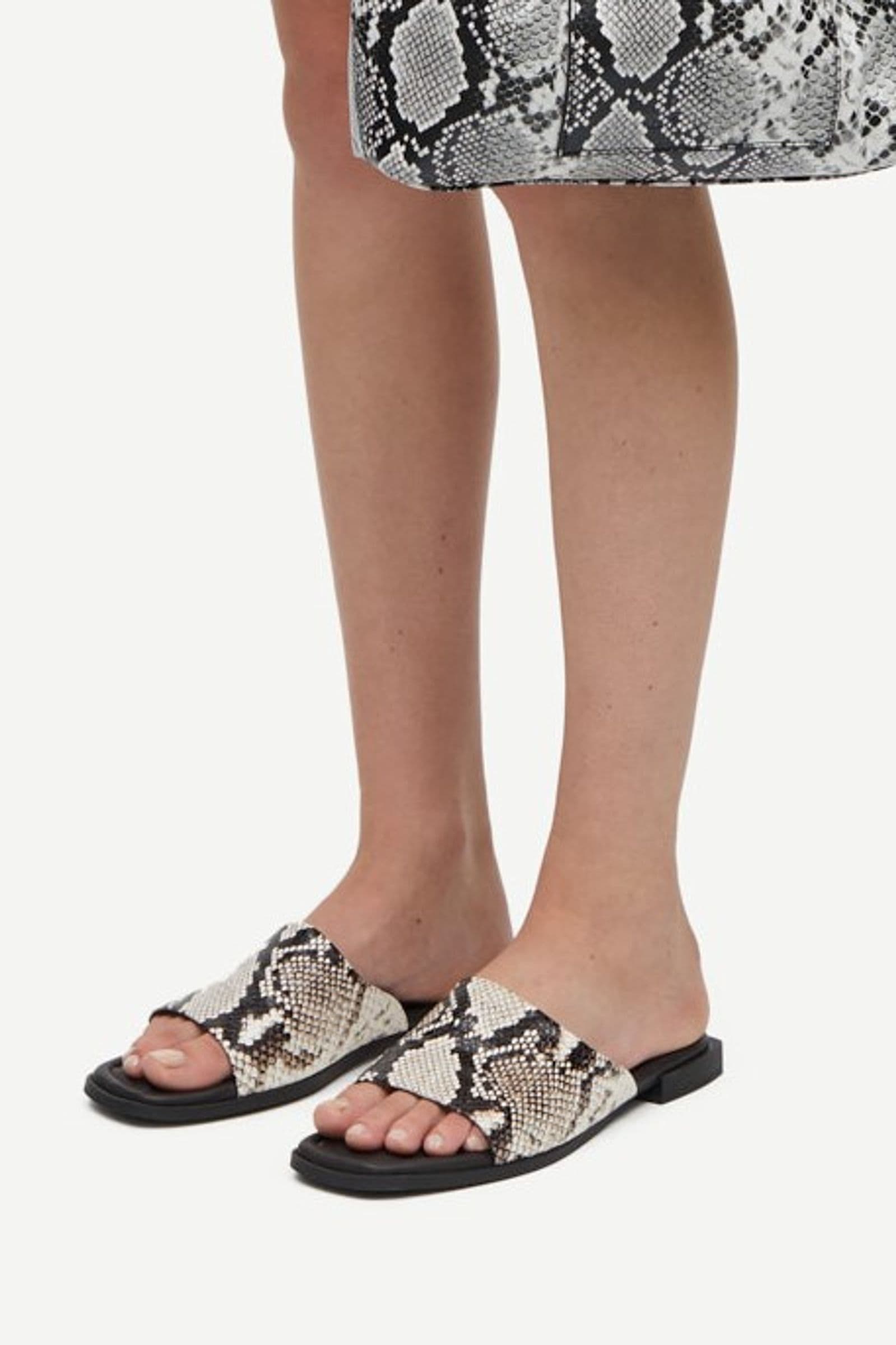 Saterza sandals 15680 Black White Snake