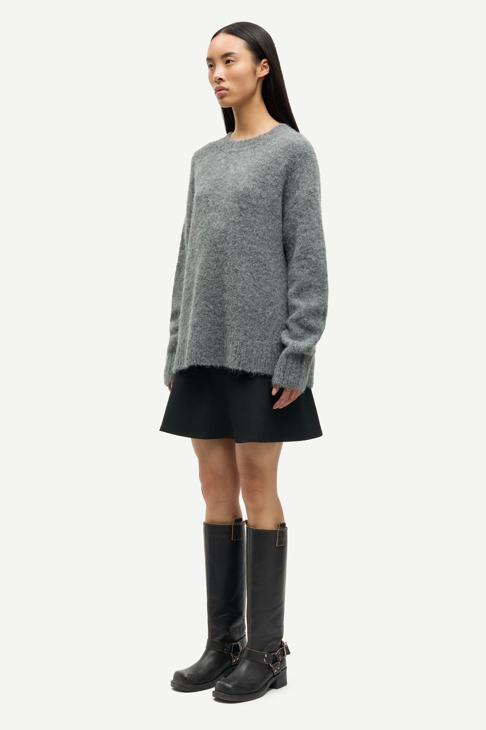 Sajeanne sweater 15425 Iron Gate
