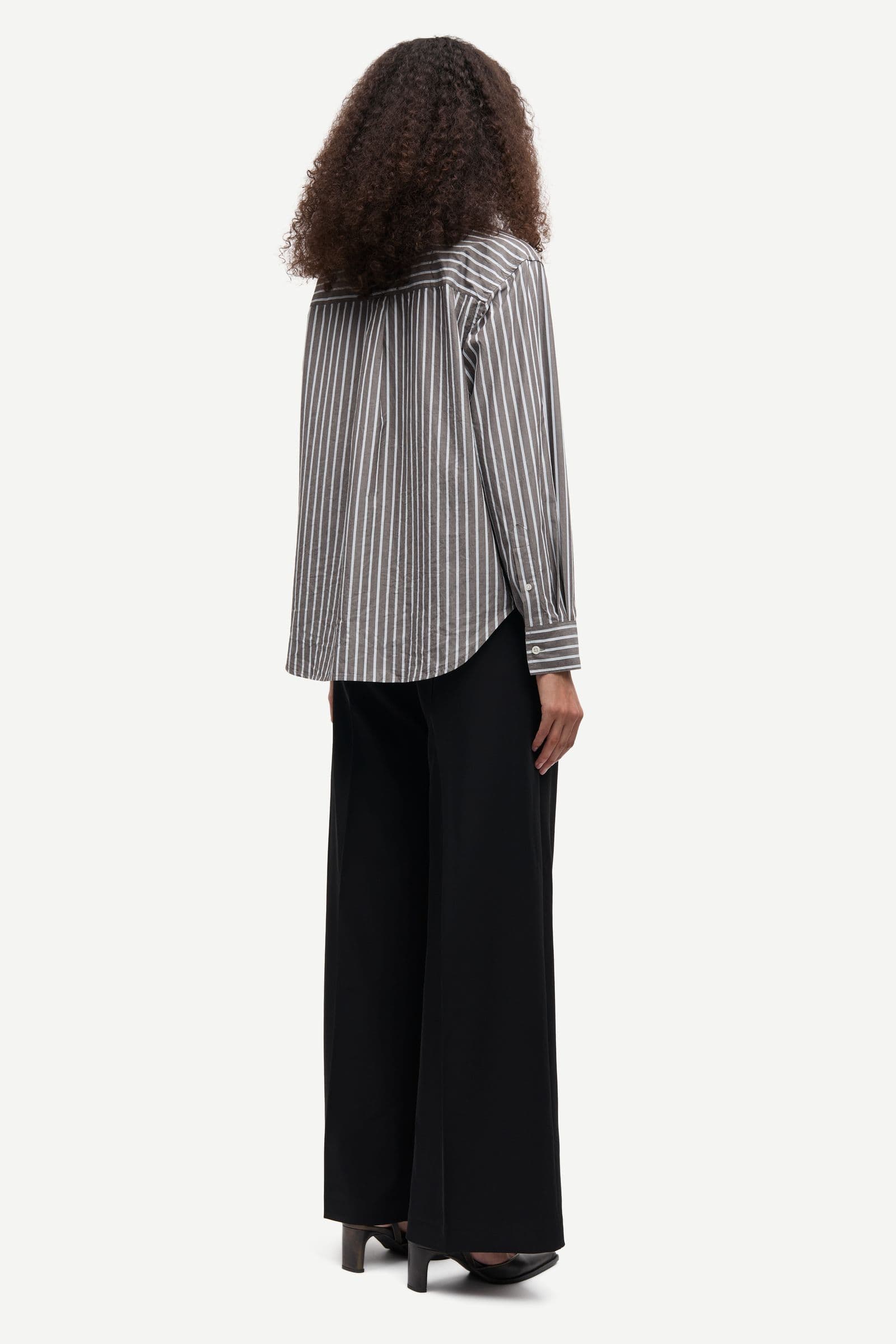 Salova pocket shirt 15758 Brown St.