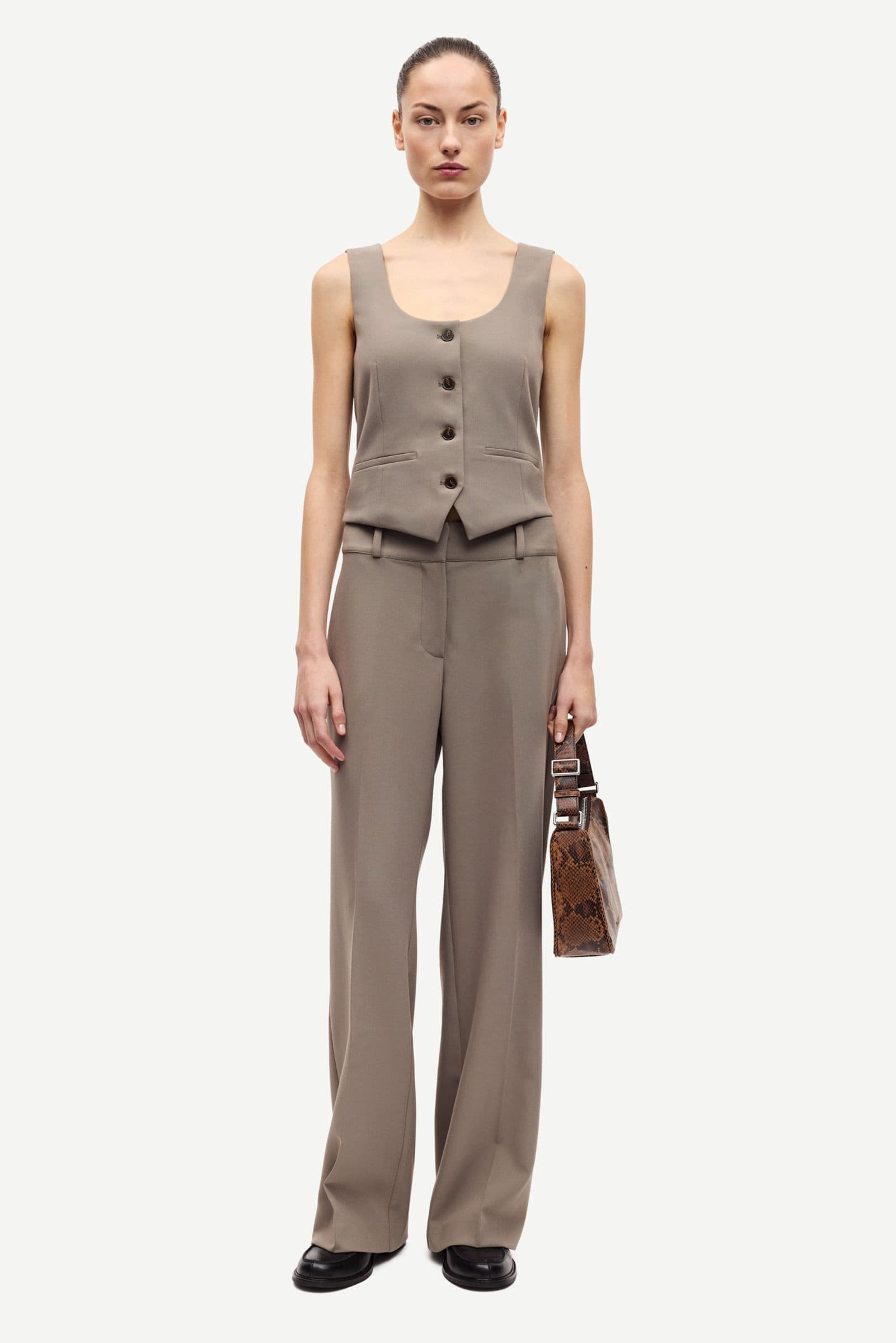 Salaney vest 15790 Dark aluminum