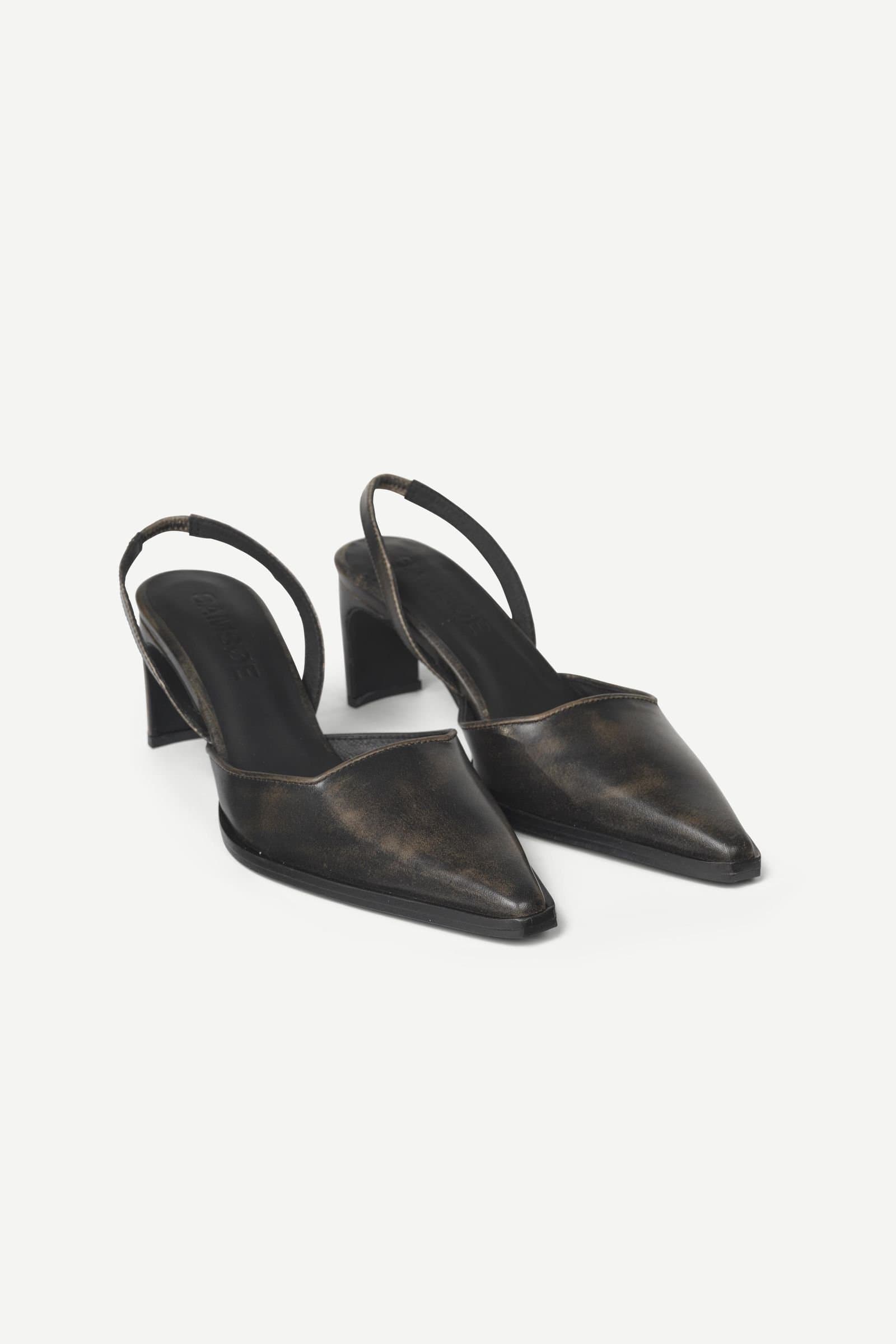 Samaria slingback 15370 Washed Black Olive