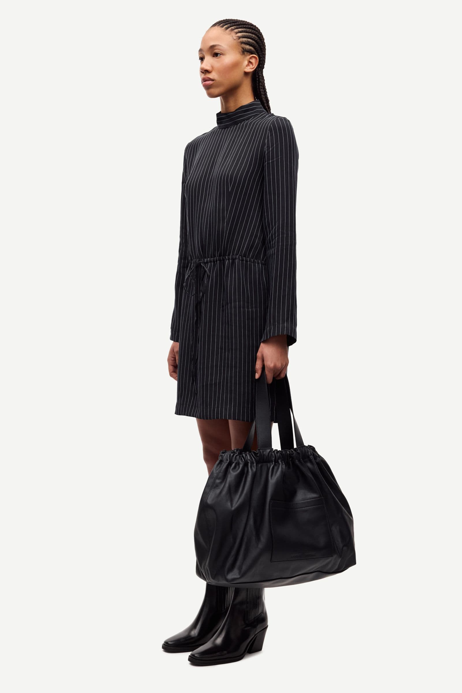 Saemmi bag L 15683 Black
