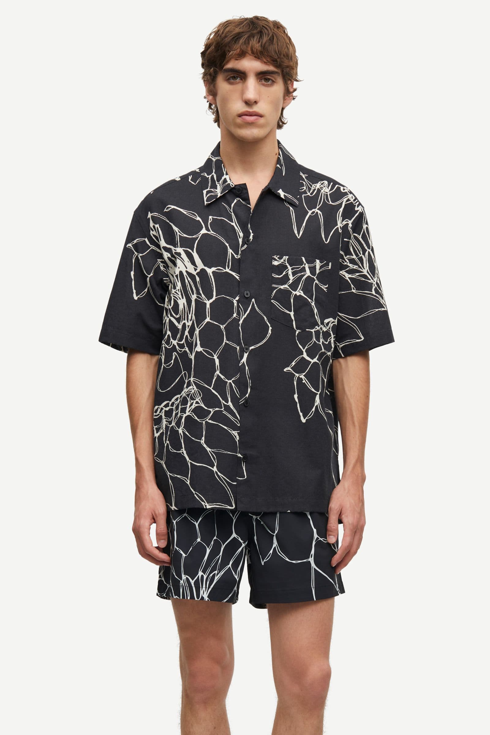 Saayo P shirt 15585 Wire print