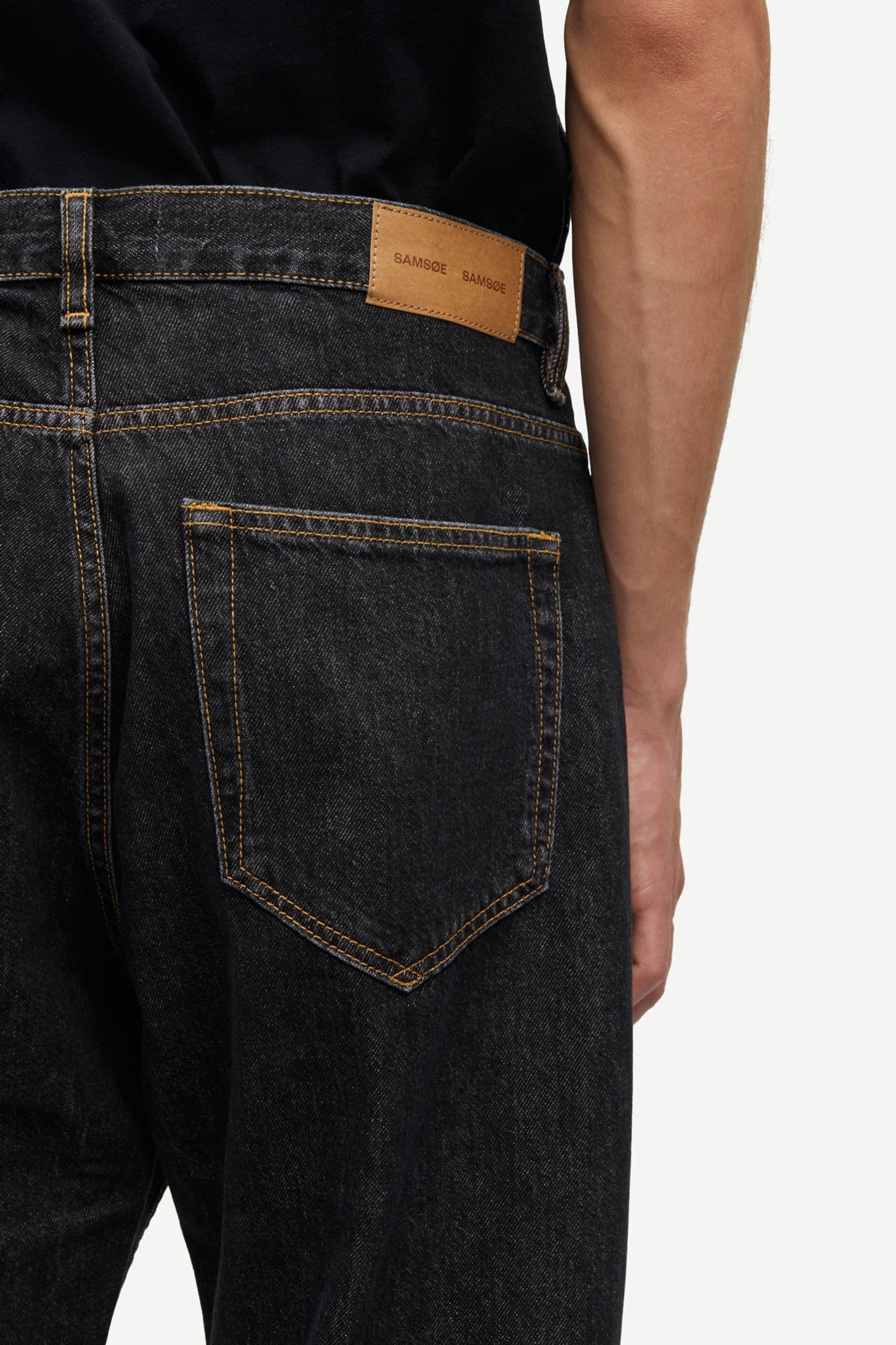 Saeddie jeans 15590 Granite