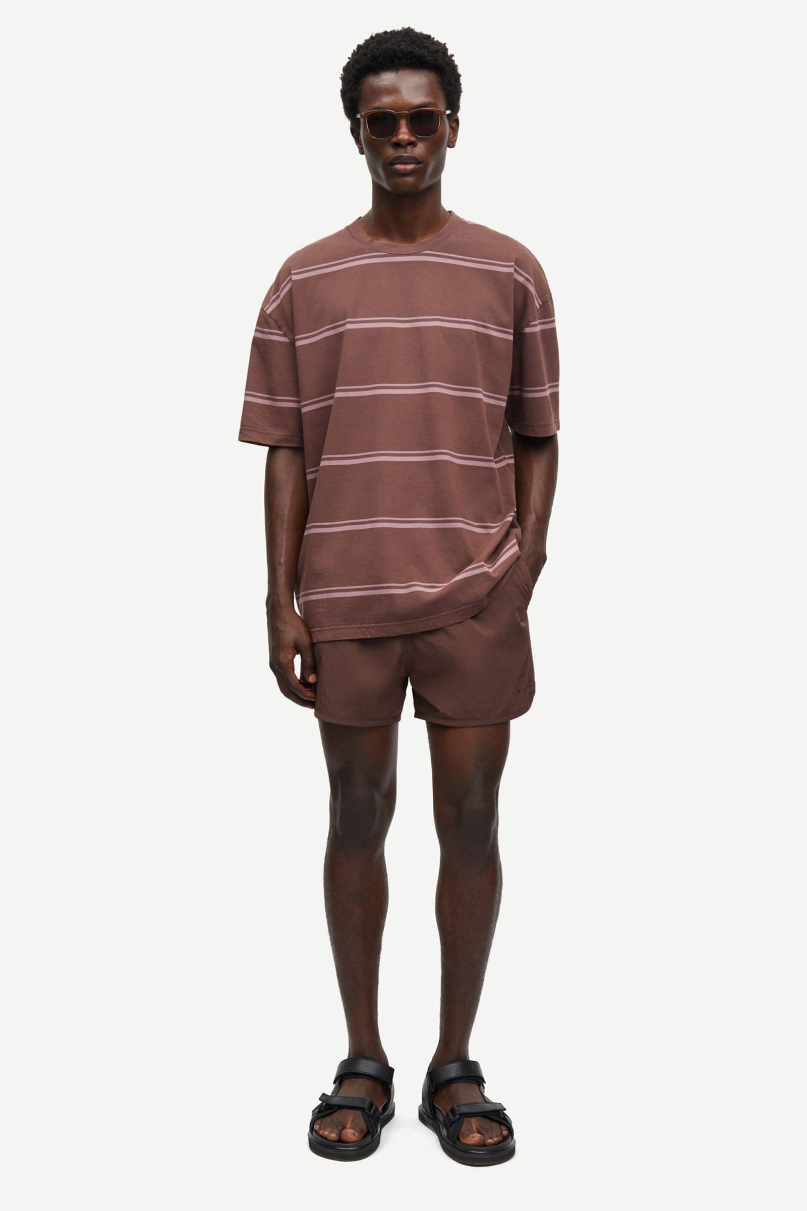 Sahakeem t-shirt 15670 French roast twin st.