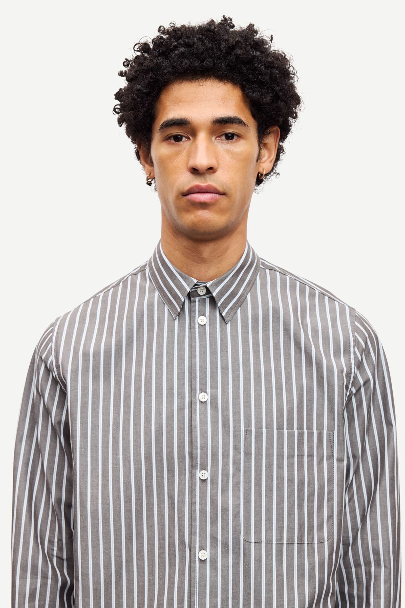 Saryan J shirt 13072 Brown St.