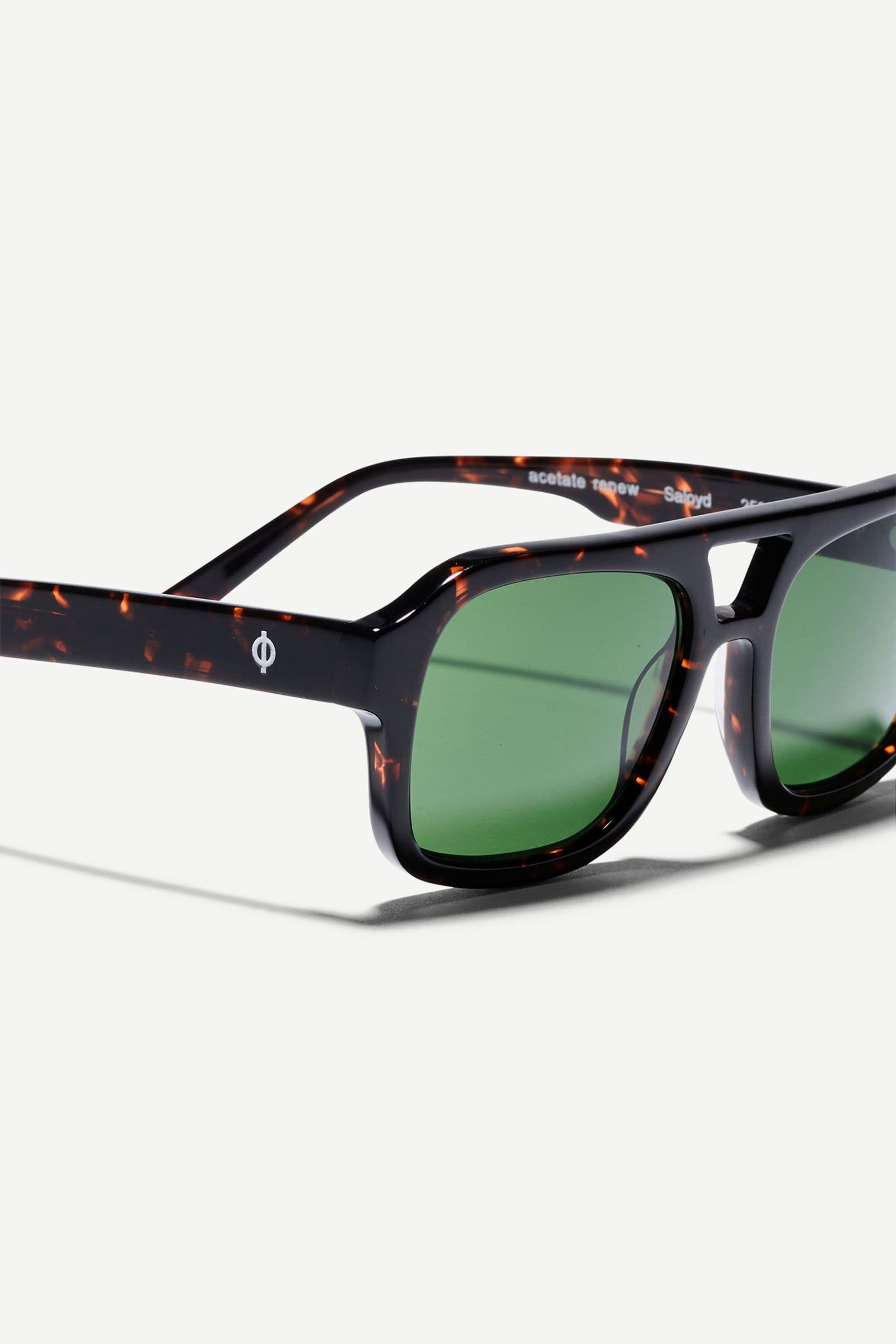Saloyd sunglasses 15594 Tortoise Green