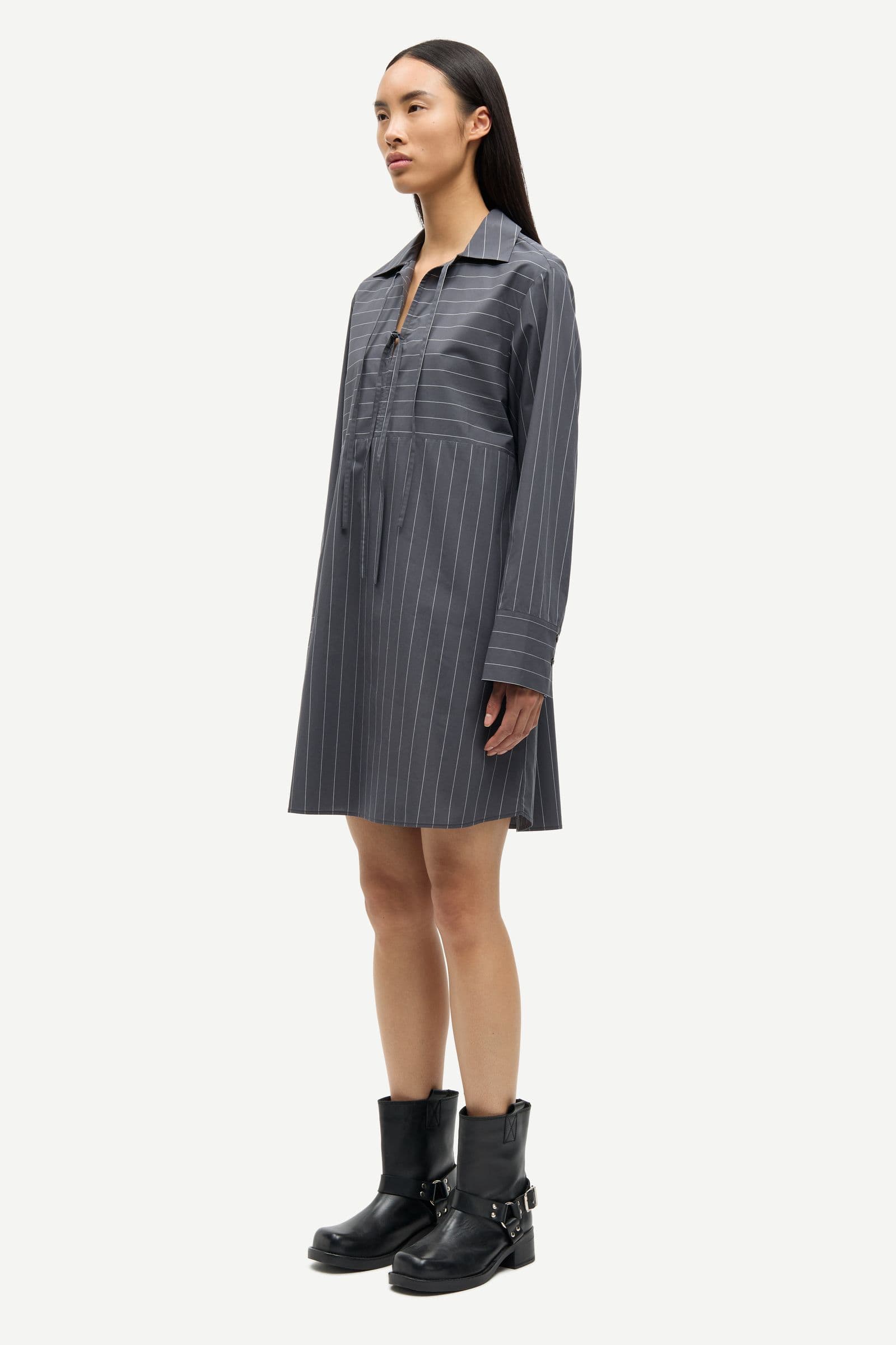 Salilys dress 15756 Asphalt St.