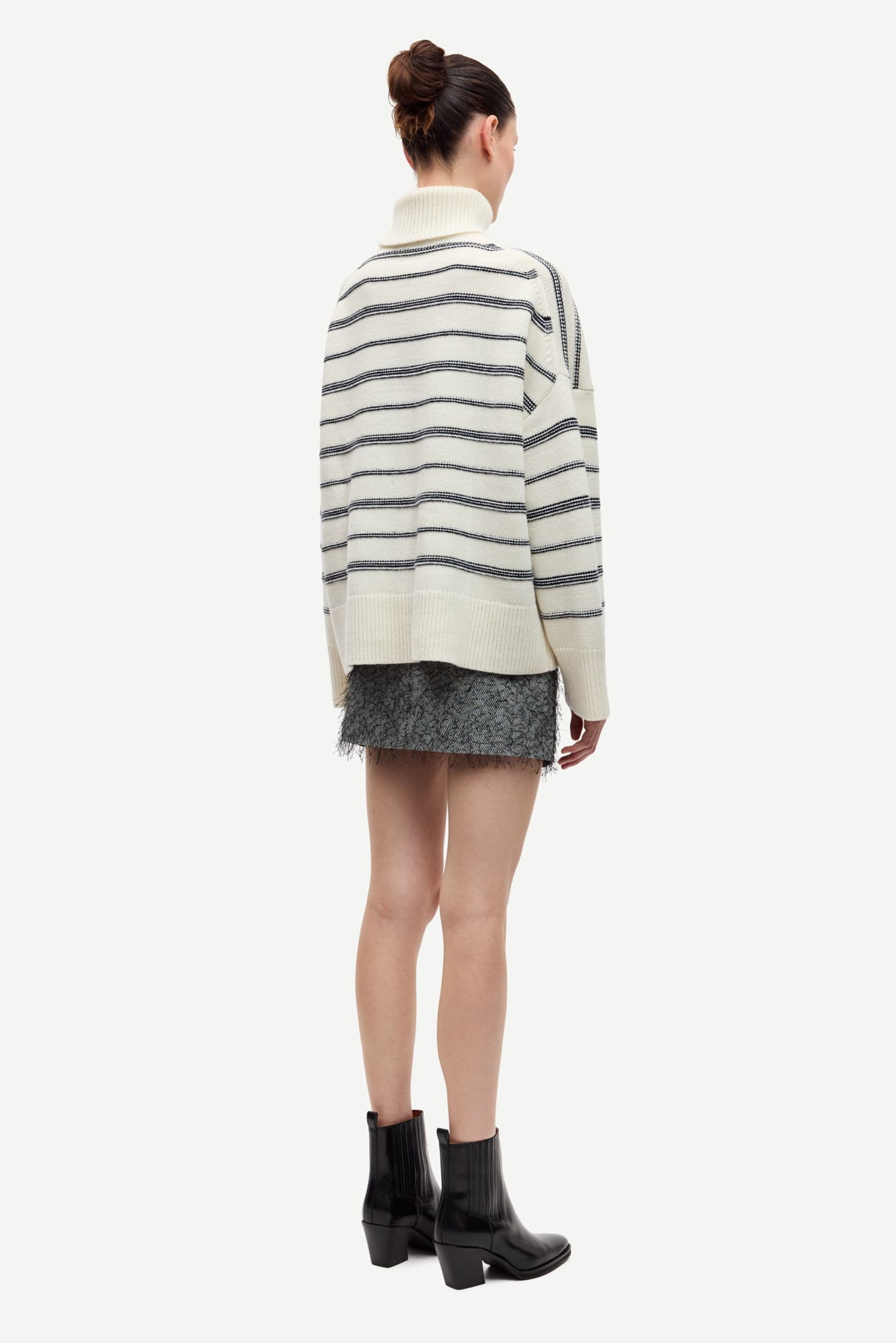 Sakeiku stripe turtleneck 11250 Clear Cream St.