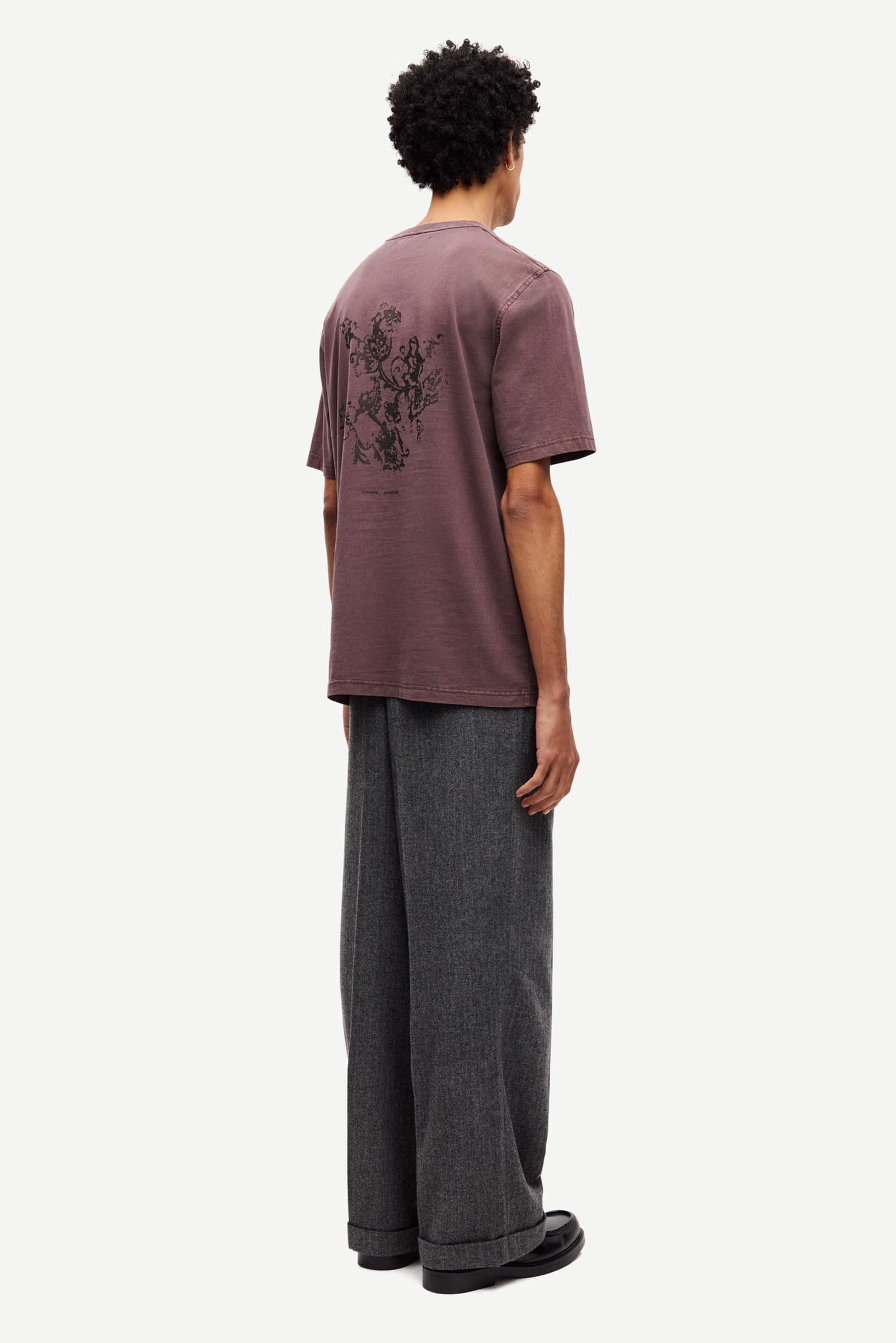 Saphil t-shirt 15489 Washed raisin wallpaper