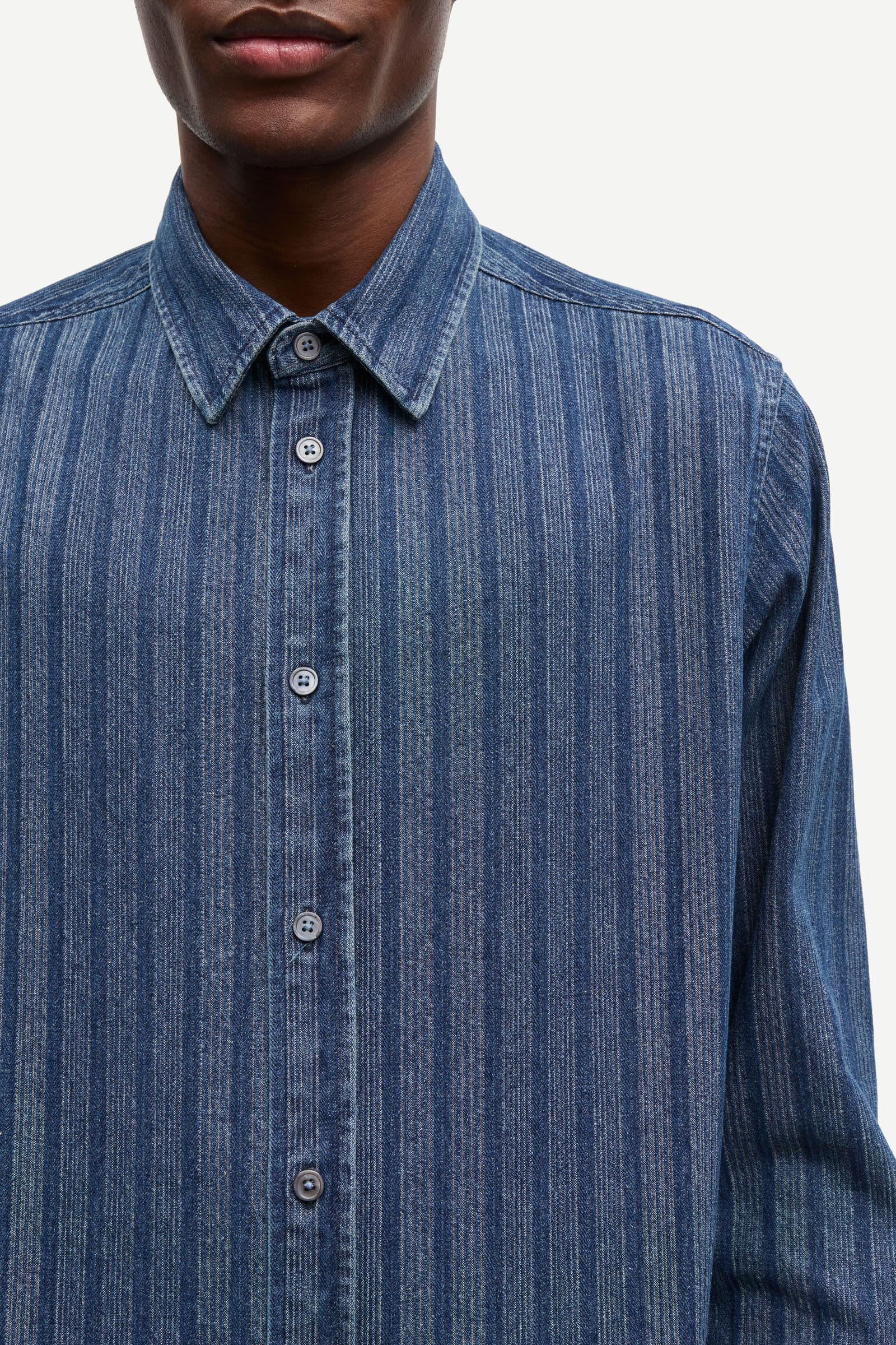 Sadamon X shirt 15843 Denim St.