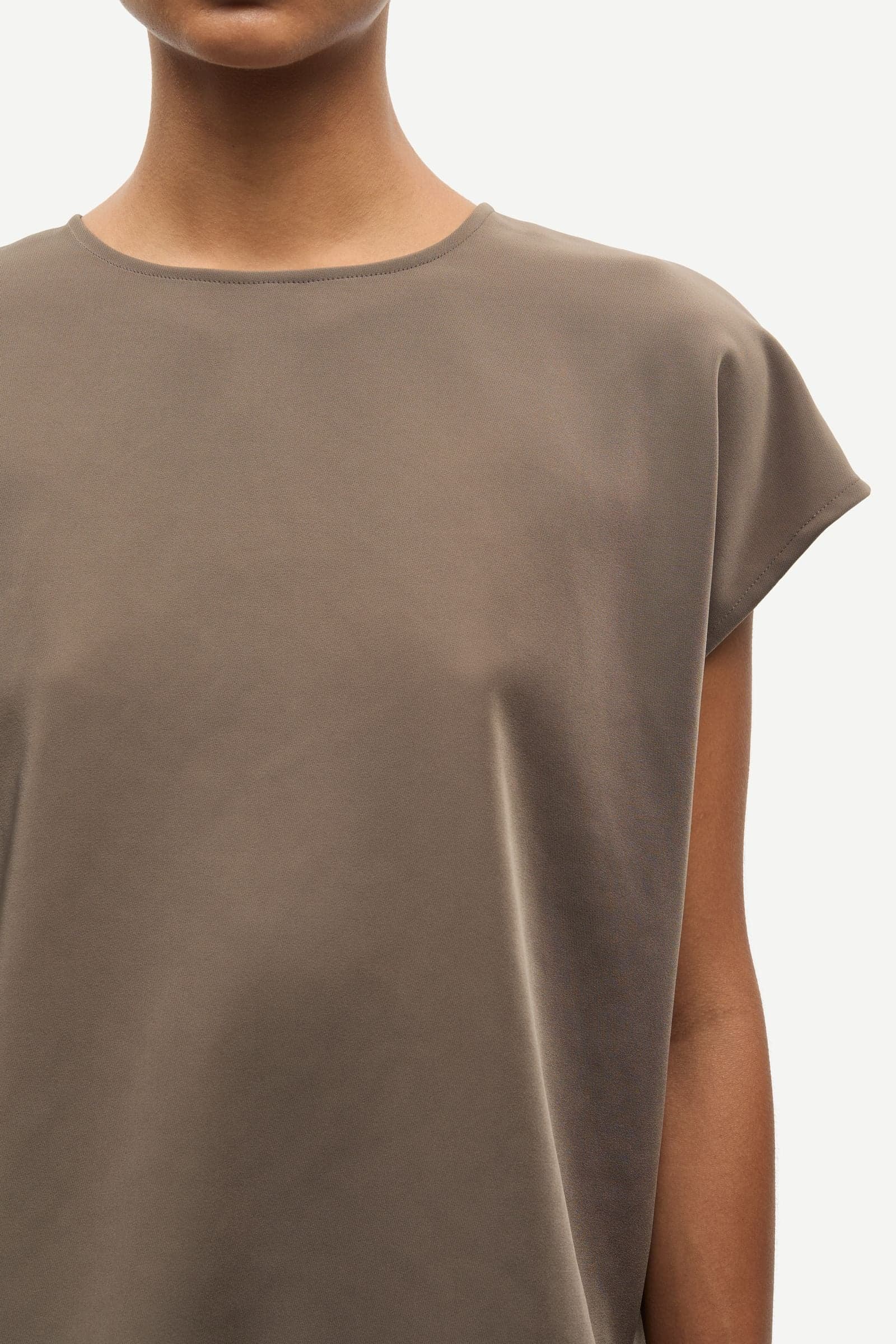 Sahoy top 7331 Major Brown