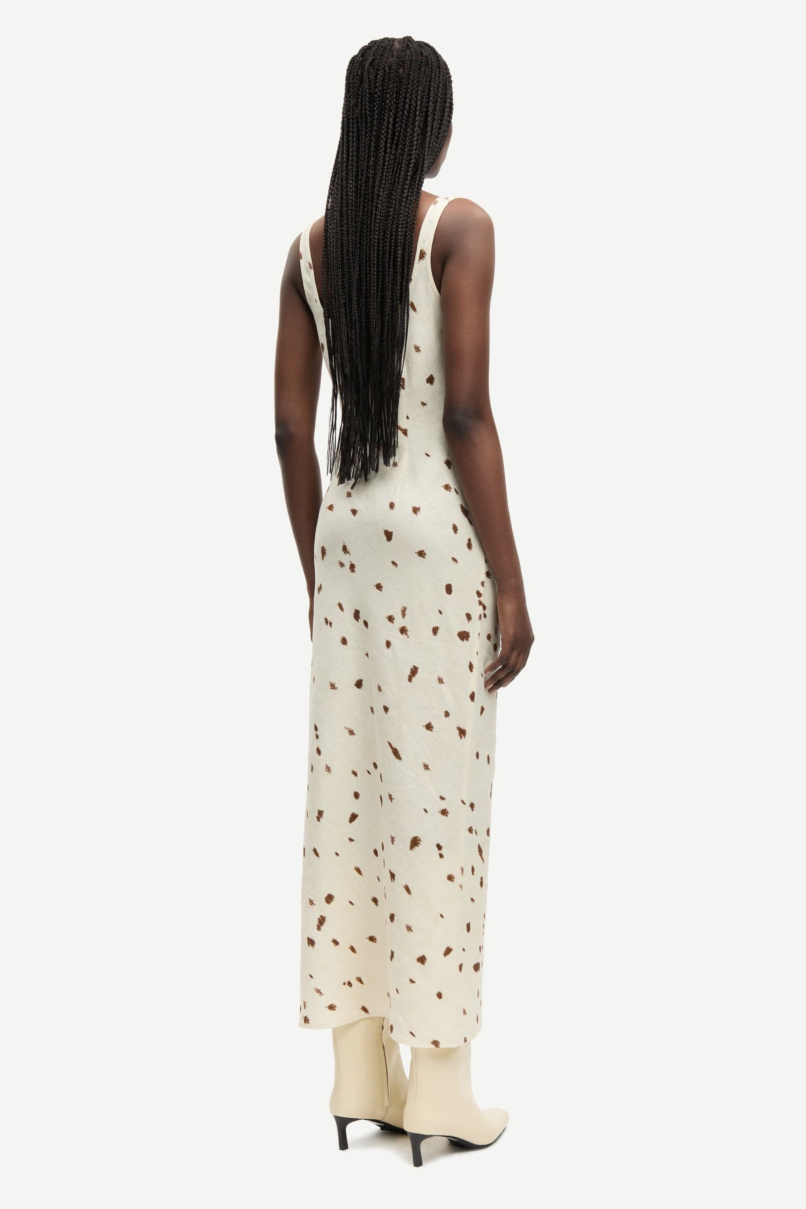 Sasunna dress 14329 Stray Dott