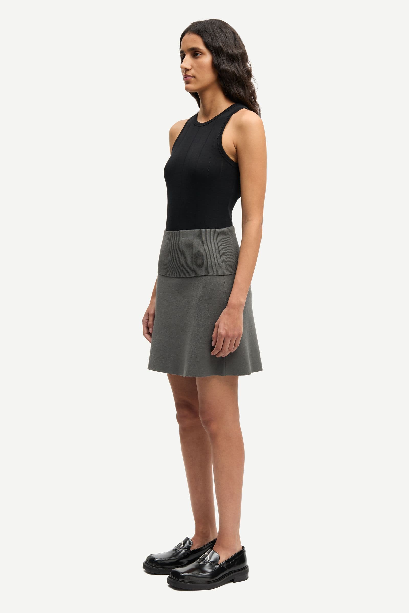 Saanne skirt 15825 Gunmetal