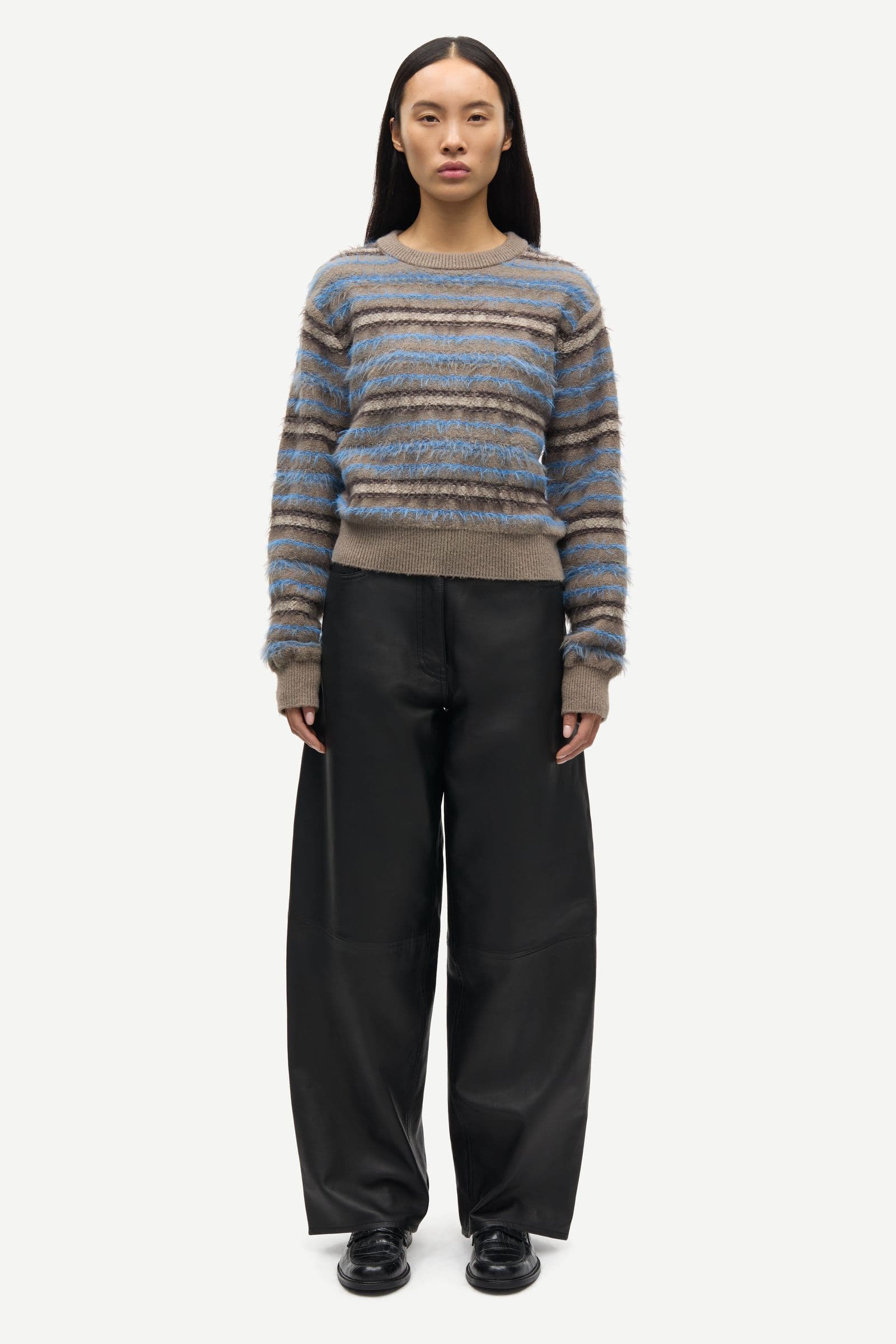 Safinna sweater 15862 Oatmeal St.