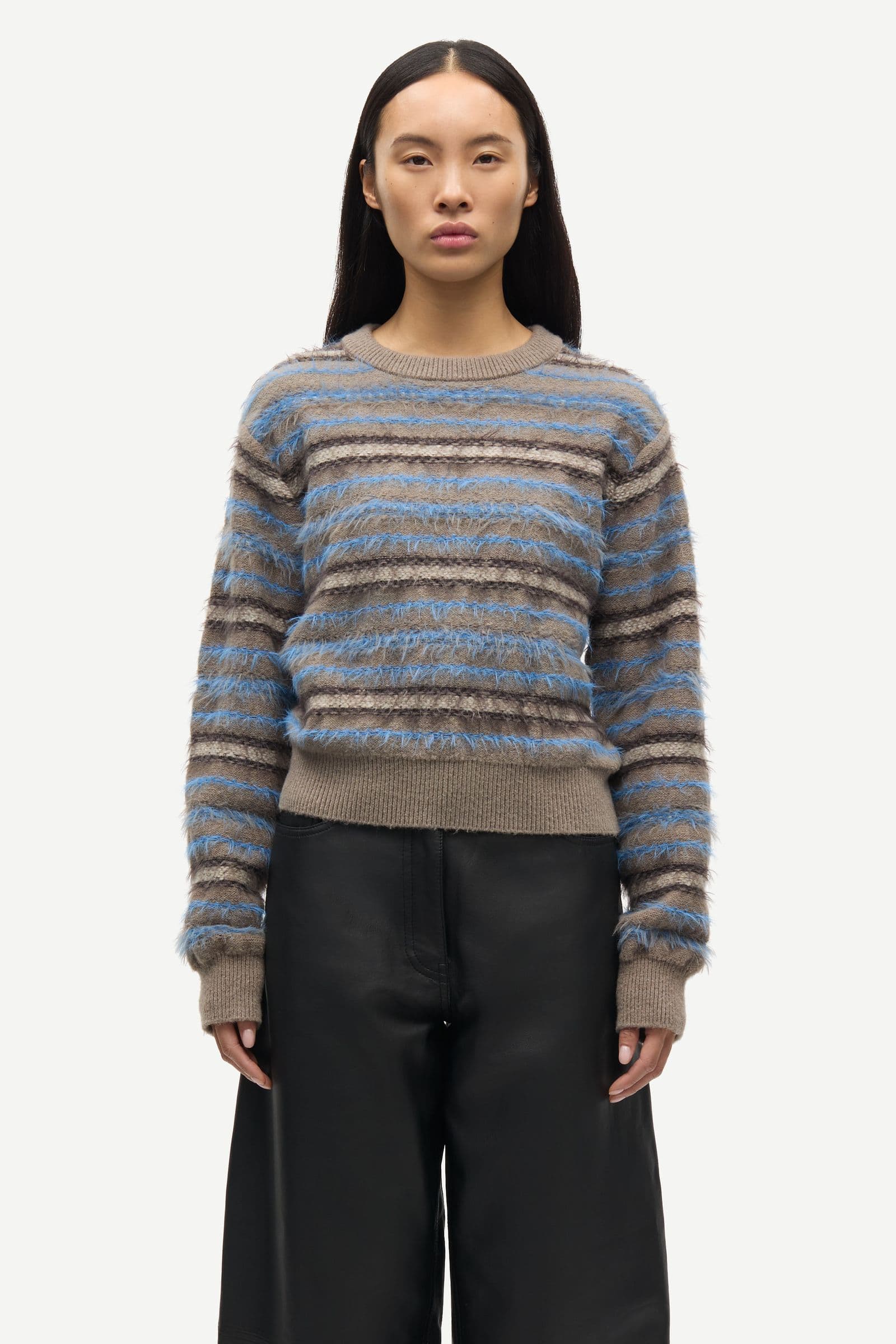 Safinna sweater 15862 Oatmeal St.