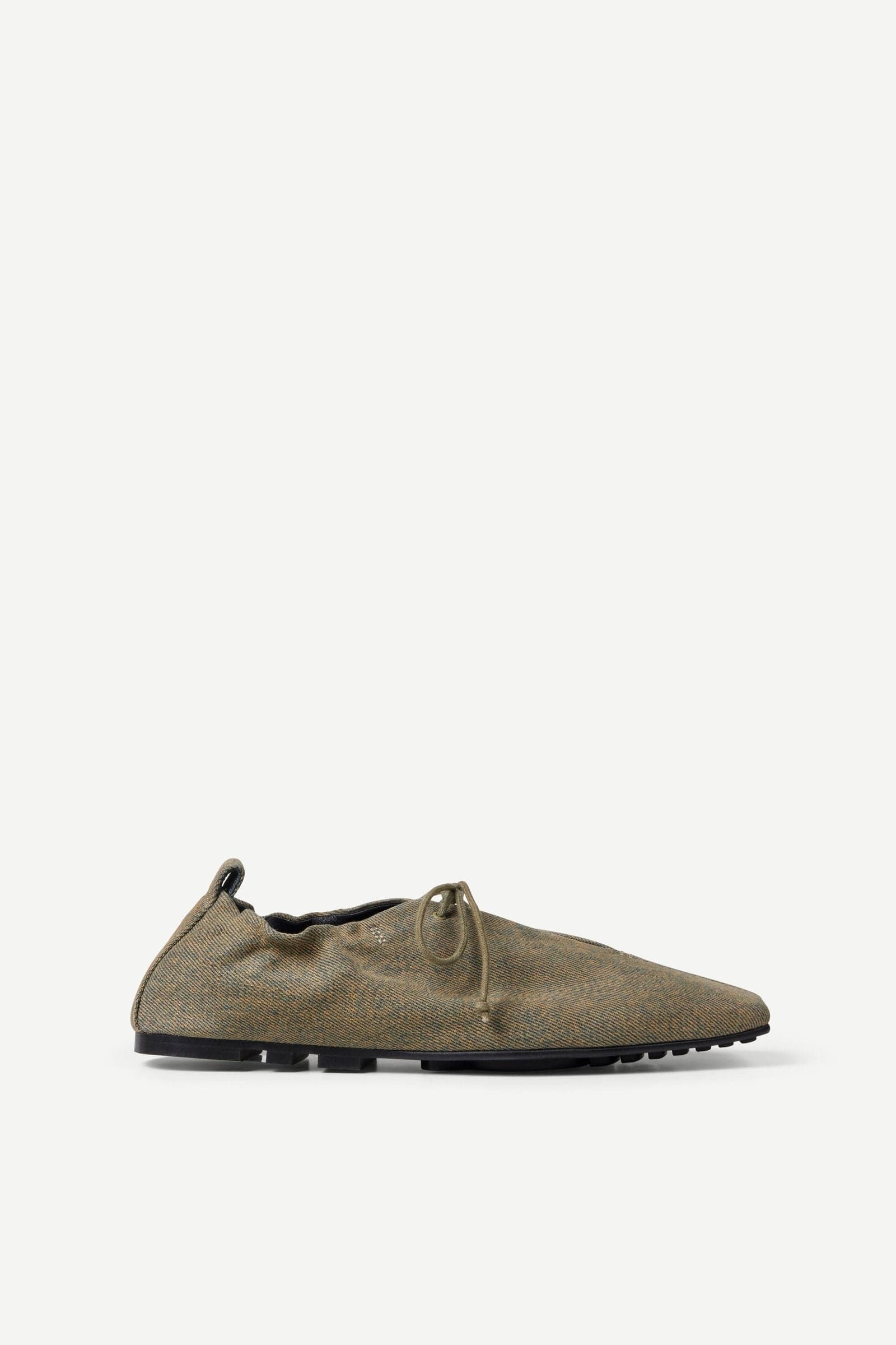Salilli laced ballerina 16147 Washed Brown Denim