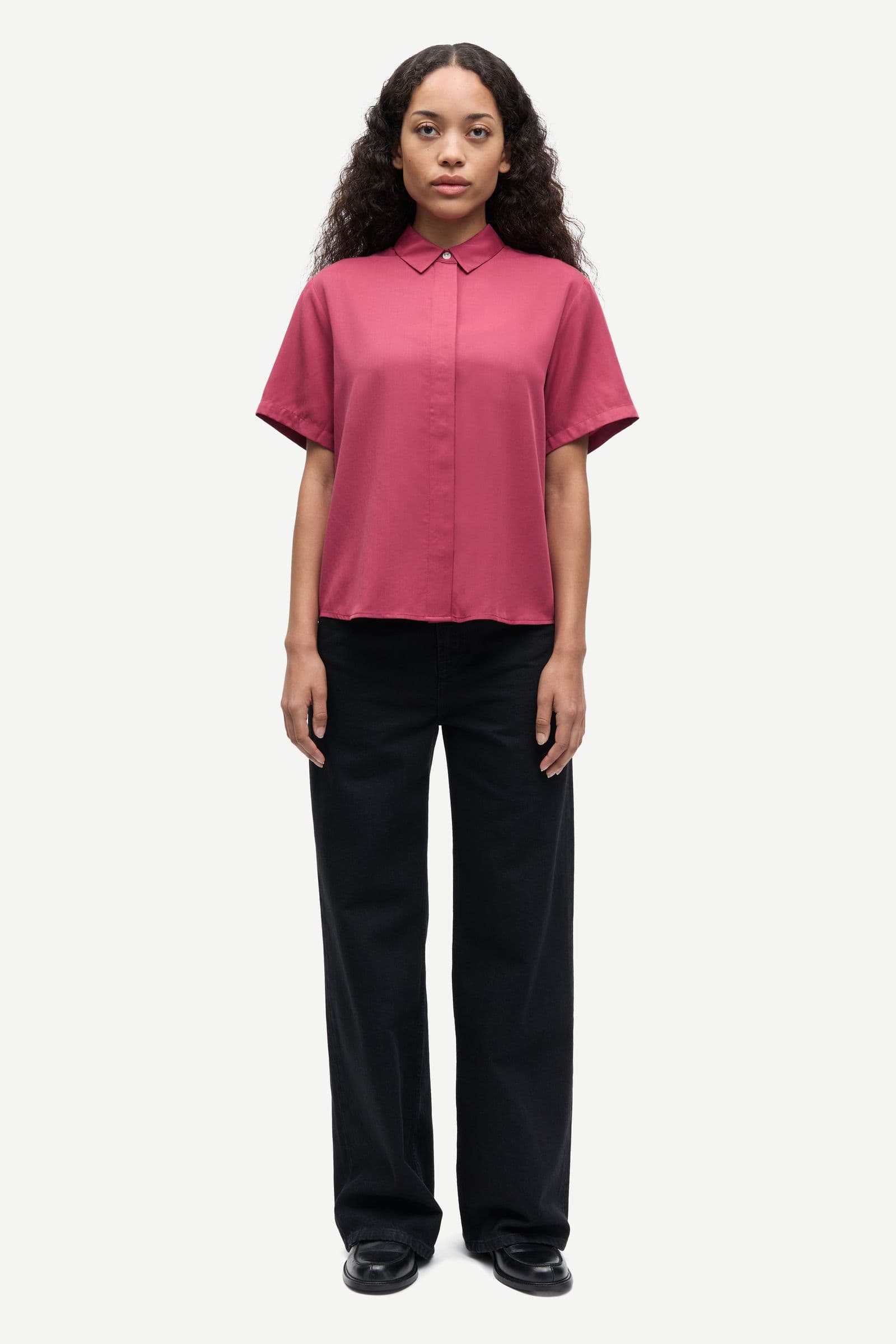 Mina ss shirt 14028 Earth Red