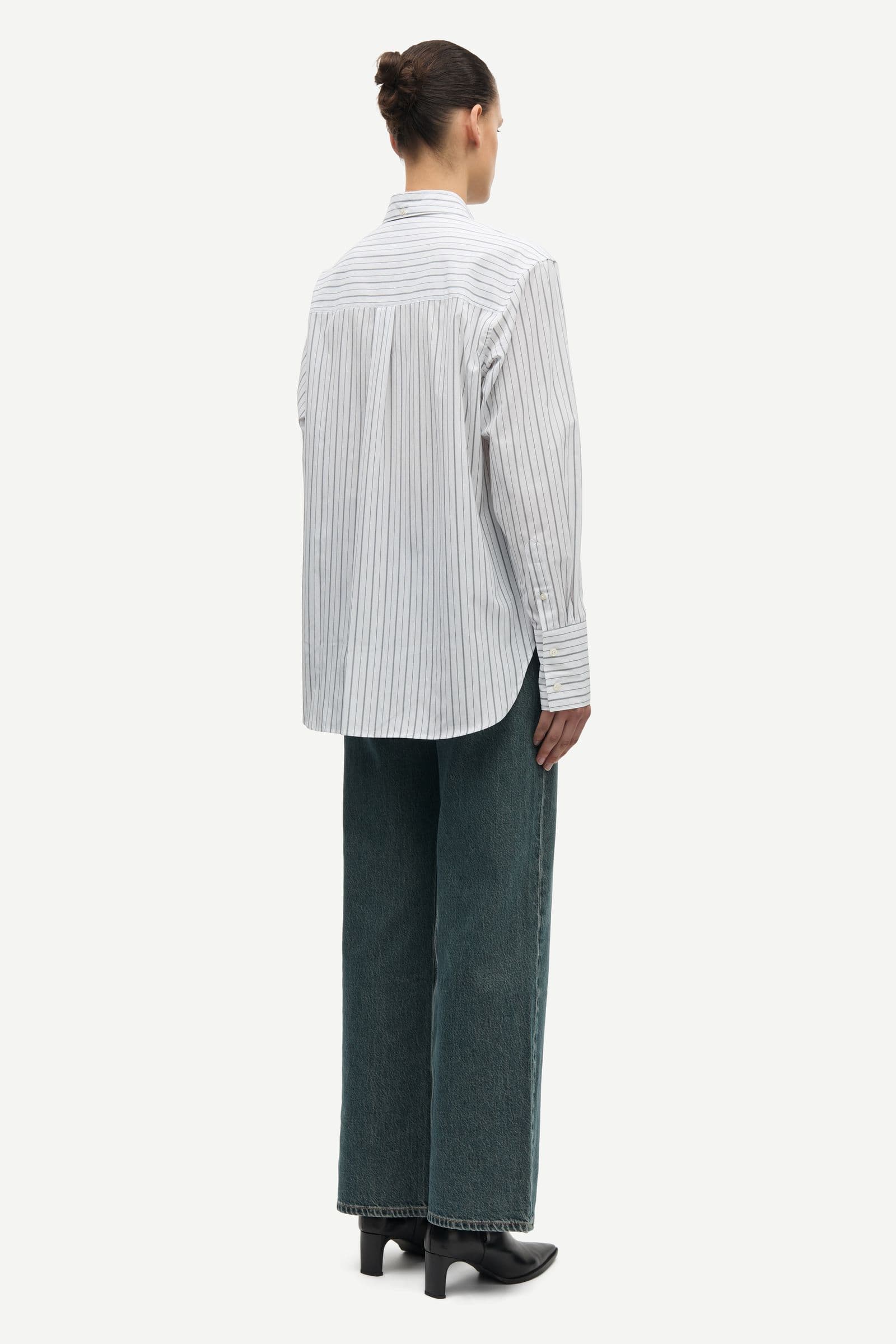 Salovas shirt 13072 White St.