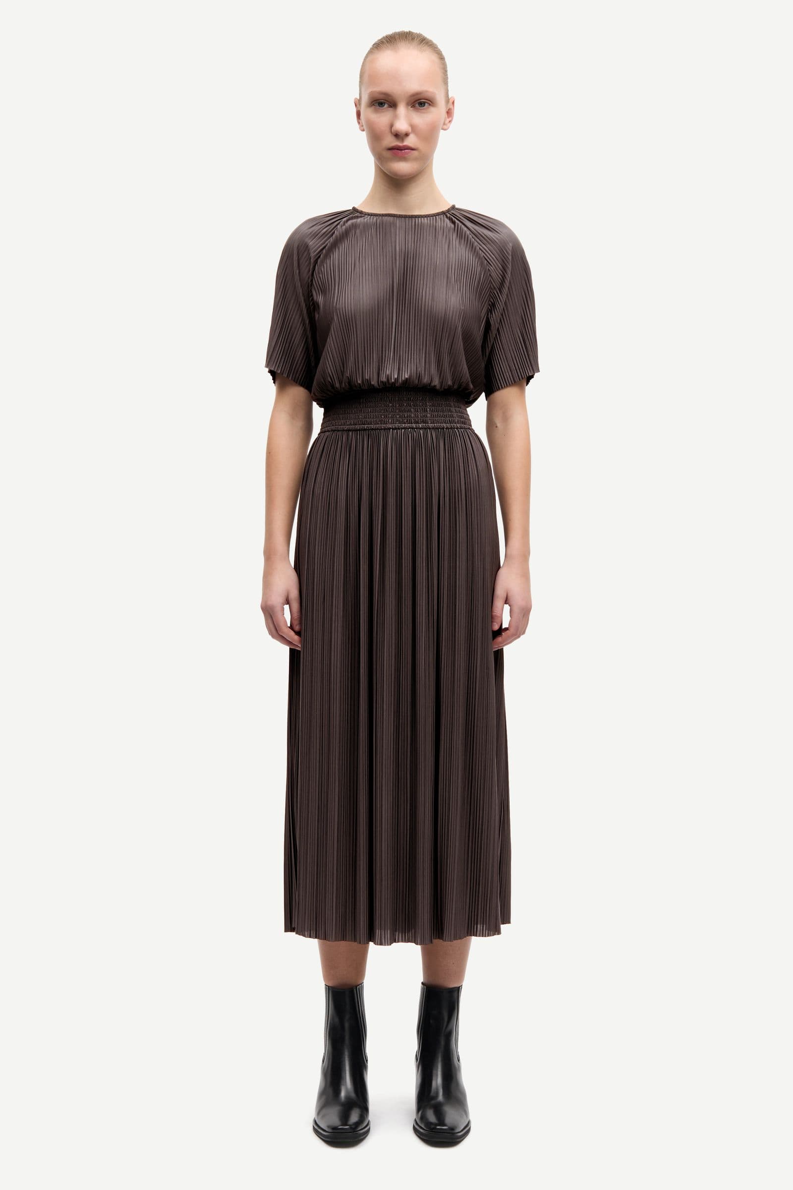 Sauma ss dress 10167 Black Coffee