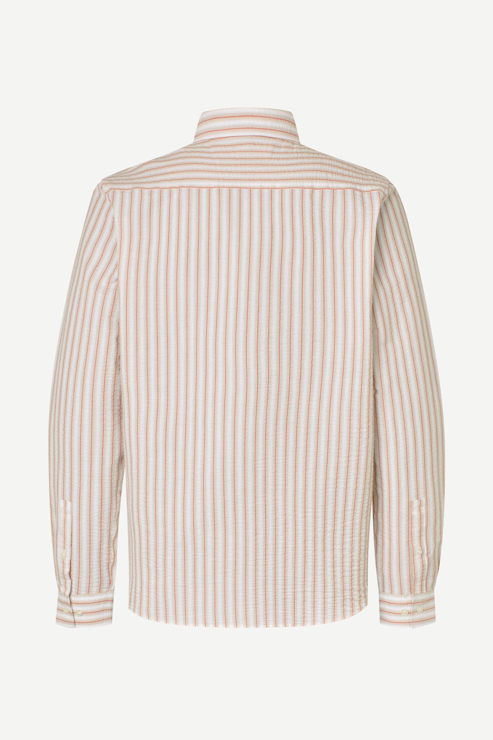 Saryan J shirt 15506 Aurora Red St.